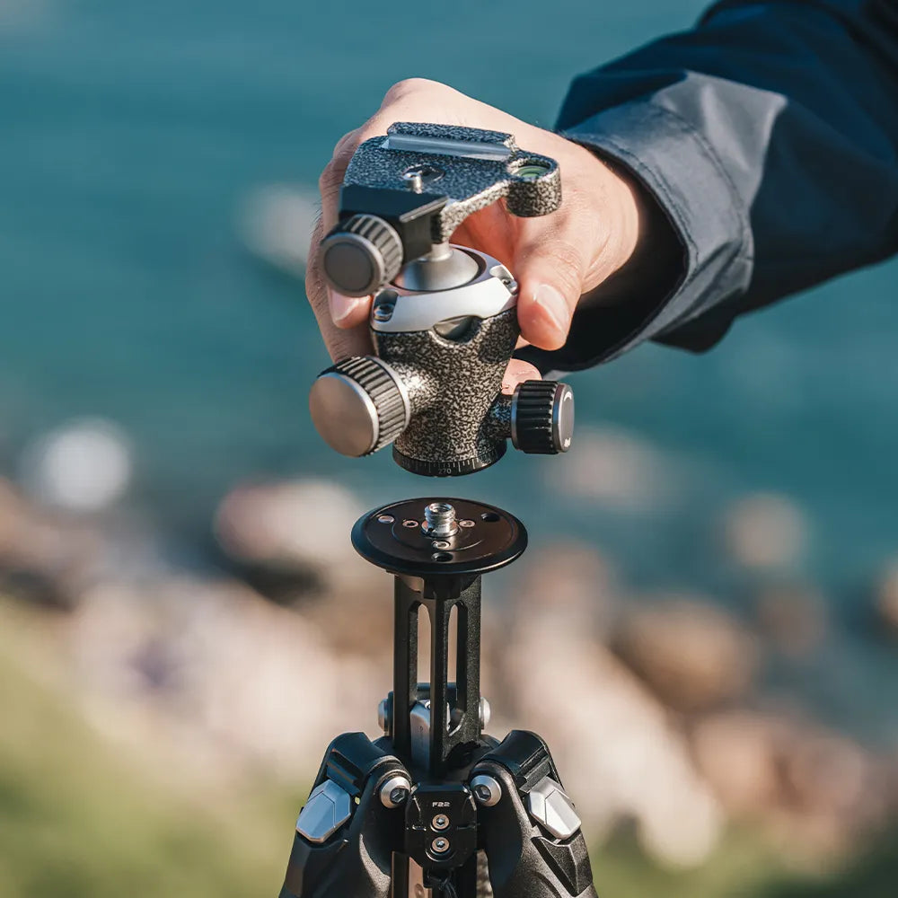 Ulanzi Falcam TreeRoot R141K A130 Quick Lock Compact Travel Tripod - Lightweight & Portable for Photography, Vlogging, and Outdoor Adventures