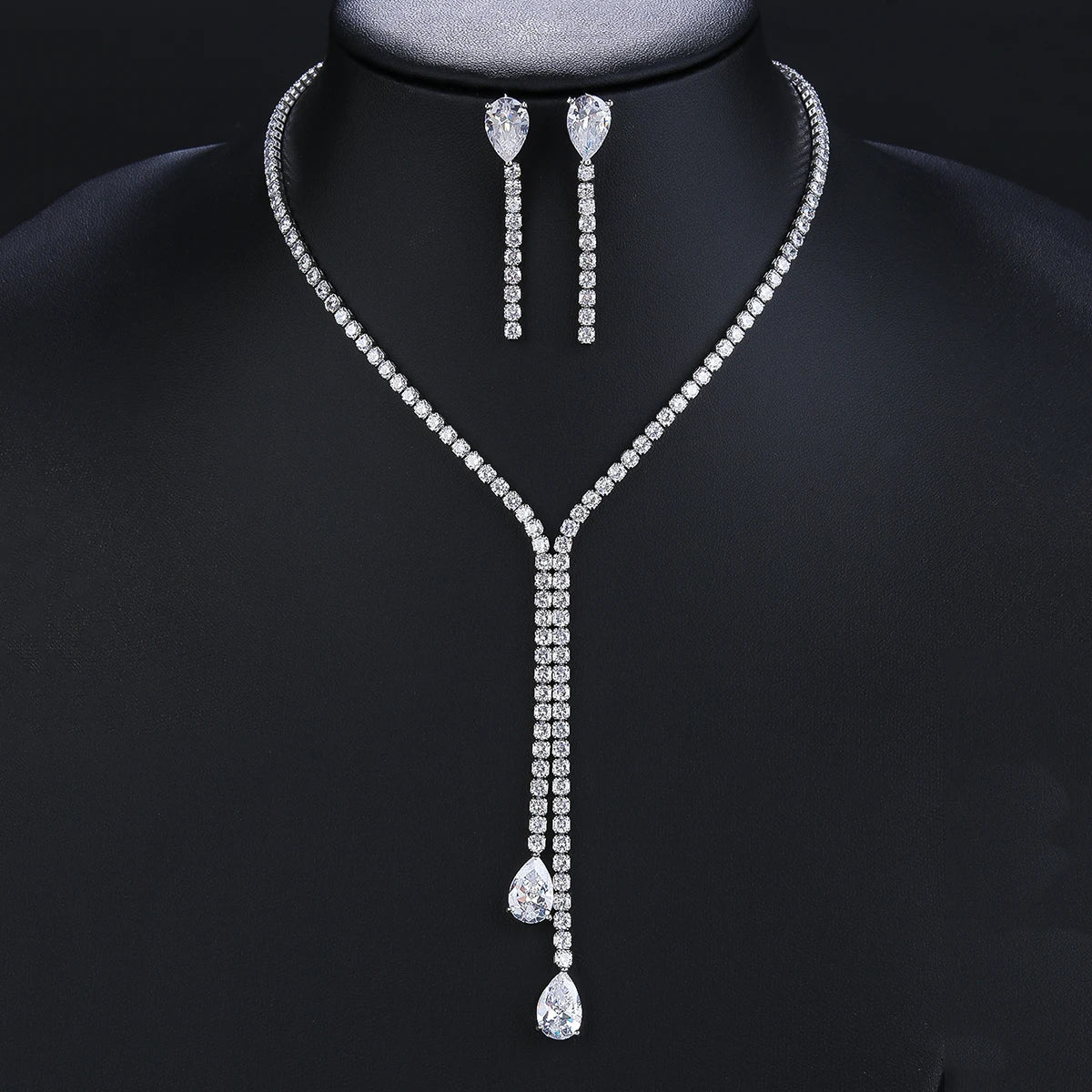 3A Zircon Drop Shape Pendant Necklace for Women - High Quality Cubic Zirconia Jewelry for Party, Wedding & Evening Wear - Elegant CN10482 Accessory for Special Occasions & Gifts