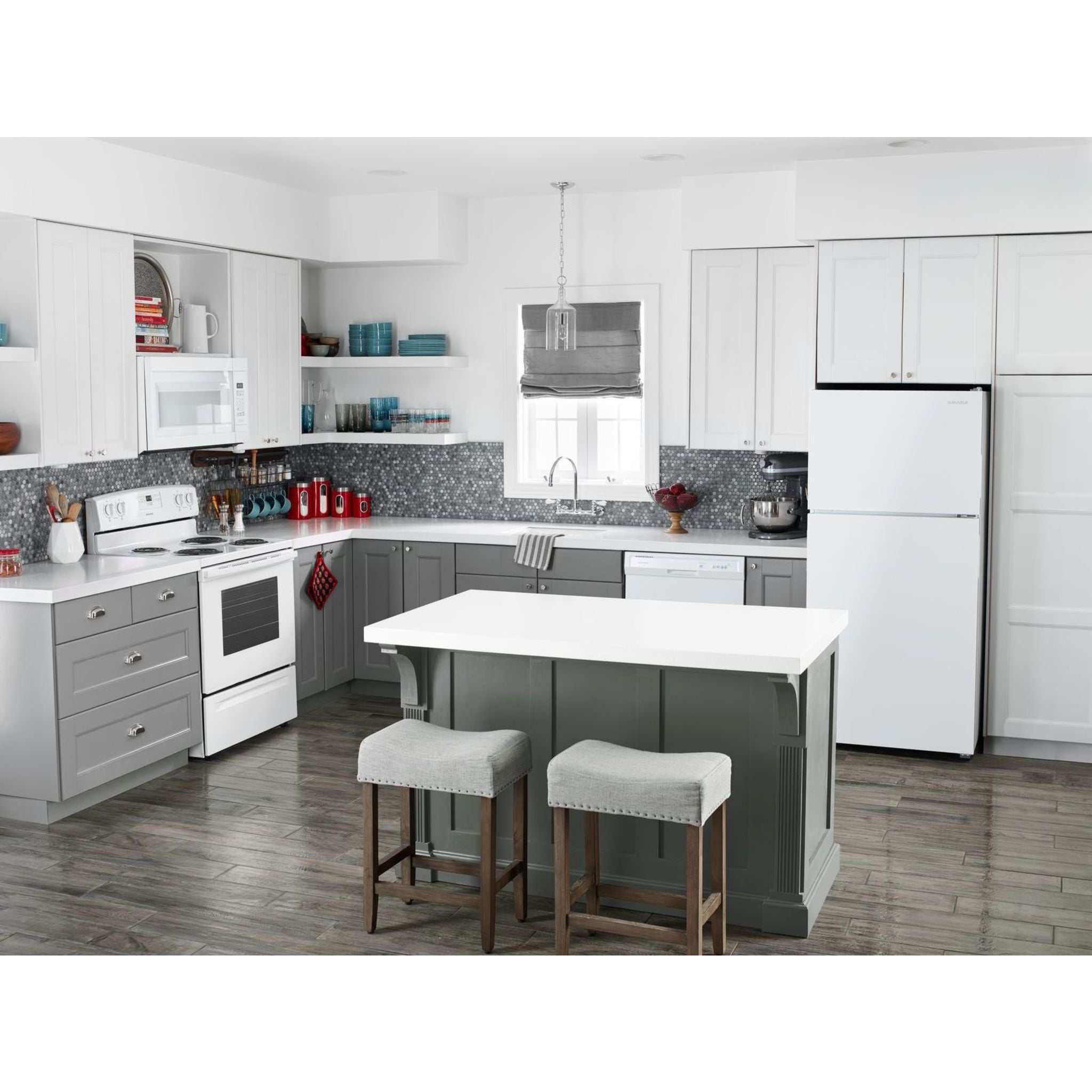 Amana 18.3 Cu. Ft. Top Freezer Refrigerator (ART318FFDW) - Energy Star Certified, White - Perfect for Kitchens, Apartments & Small Spaces