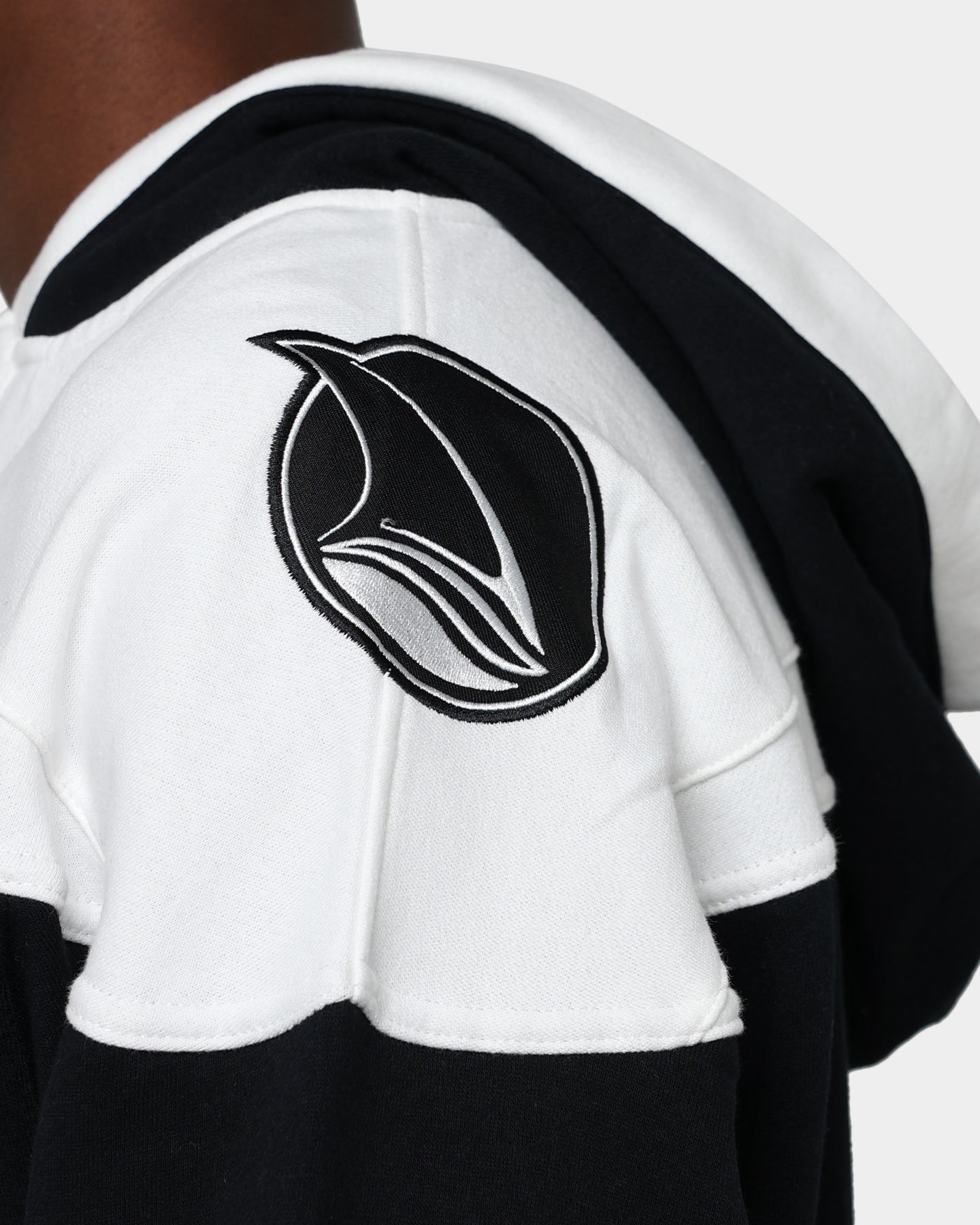 47 Brand San Jose Sharks Superior Lacer Hoodie - Men's NHL Hockey Team Pullover Sweatshirt - Jet Black - Perfect for Game Day & Casual Wear