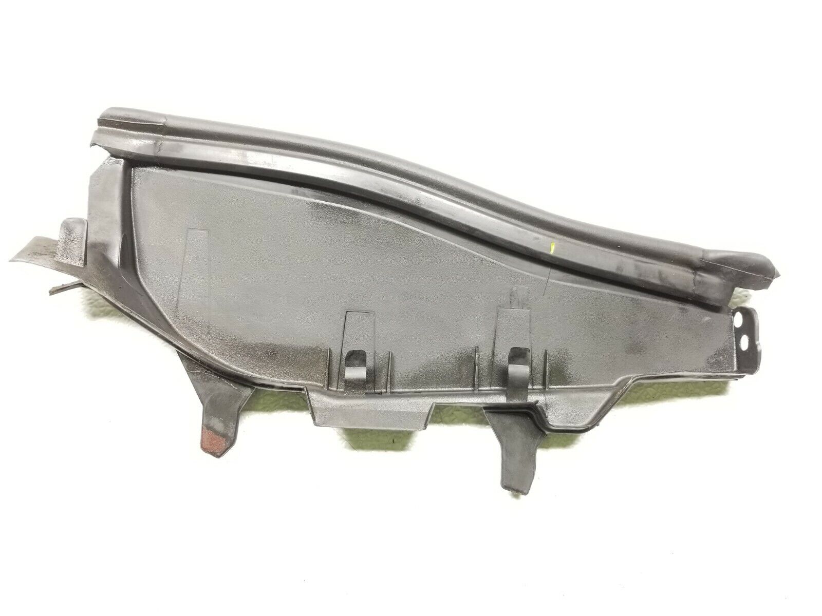 BMW E46 Windshield Cowl Cover Replacement - Passenger Side OEM Fit for 2001-2005 3 Series (125k Miles) | Weather Protection & Noise Reduction for Driving Comfort