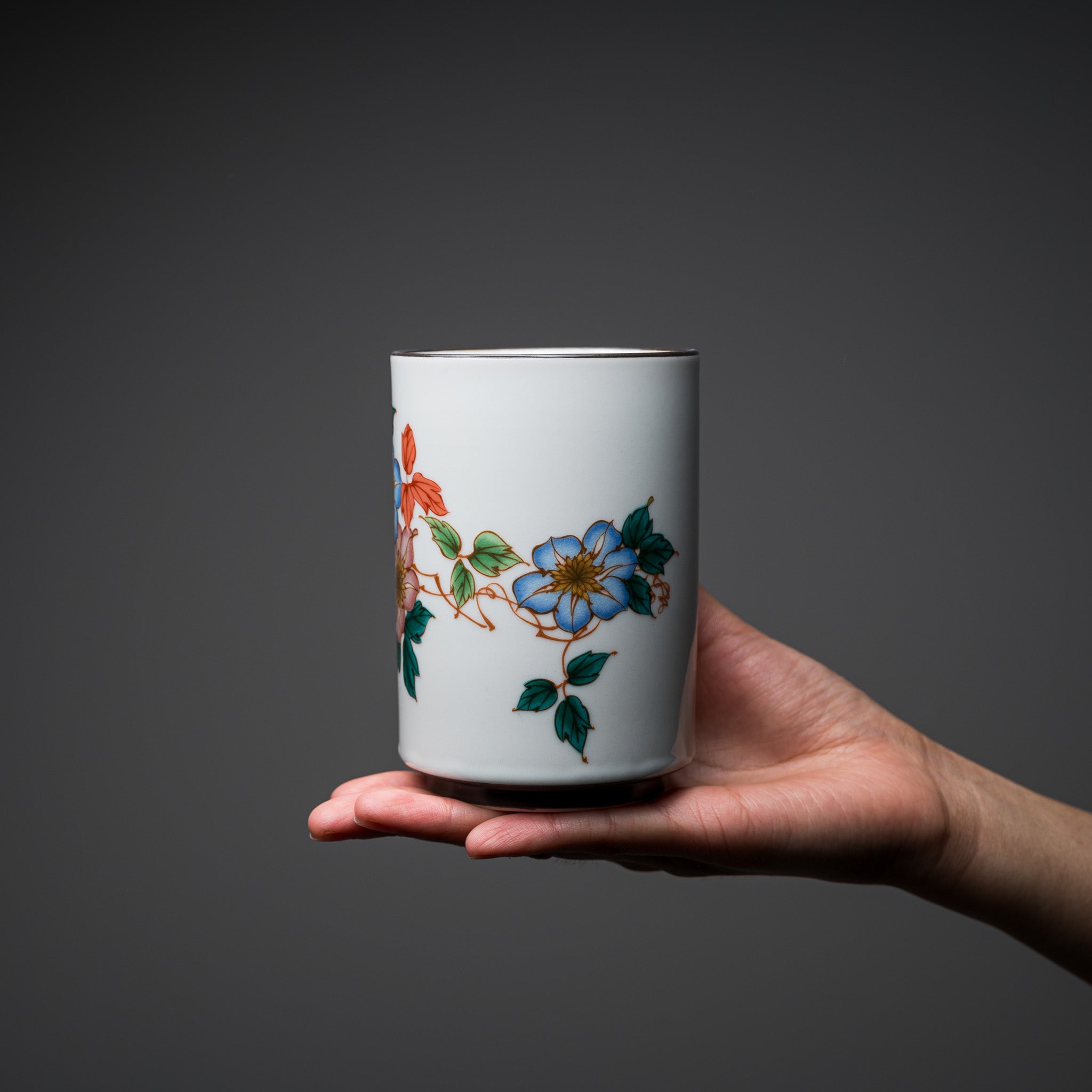 Kutani Ware Tea Cup & Pen Holder - Japanese Traditional Clematis Florida Design - Perfect for Tea Ceremonies, Office Desks & Home Decor