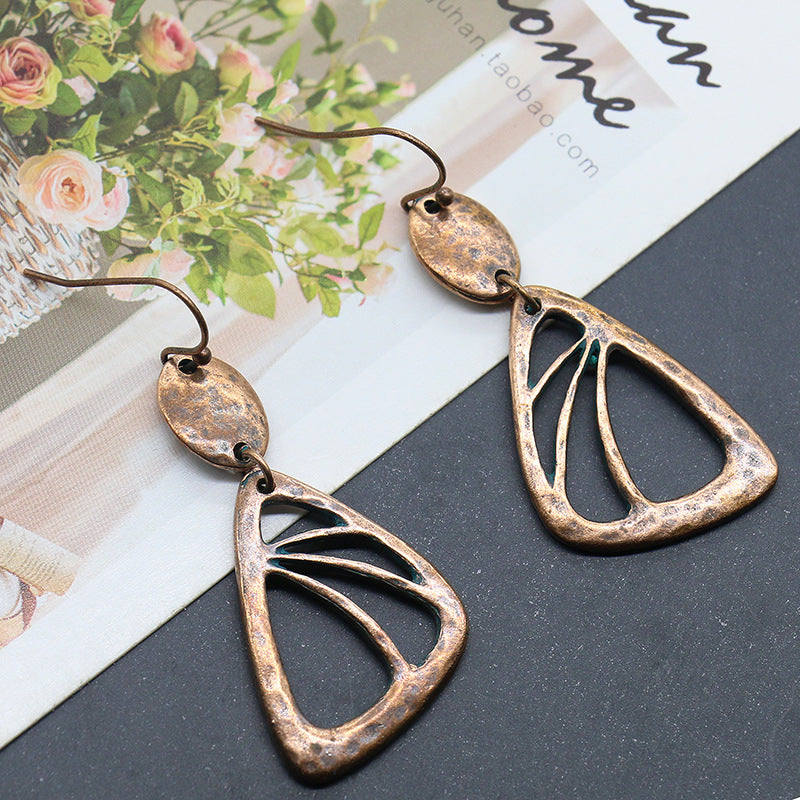 Vintage Distressed Pendant Earrings for Women - Boho Chic Retro Dangle Earrings - Perfect for Parties, Weddings & Everyday Wear