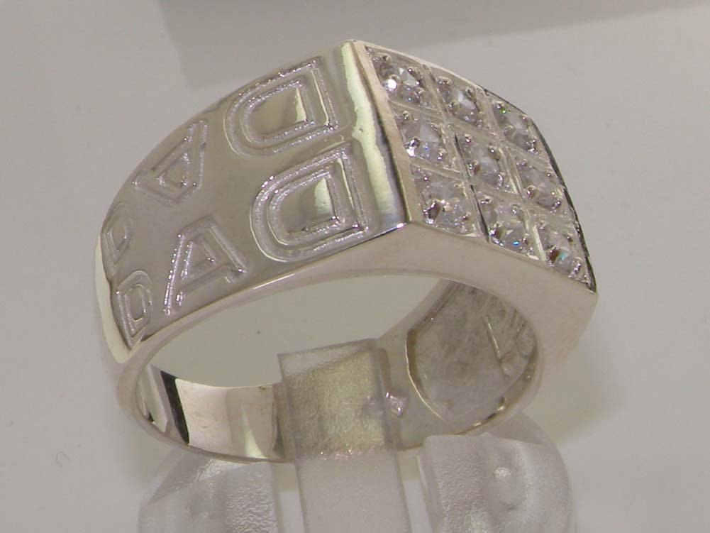 925 Sterling Silver Cubic Zirconia Men's Signet Ring - Elegant Anniversary Wedding Band for Him - Perfect Gift for Husband, Boyfriend, Engagement & Special Occasions