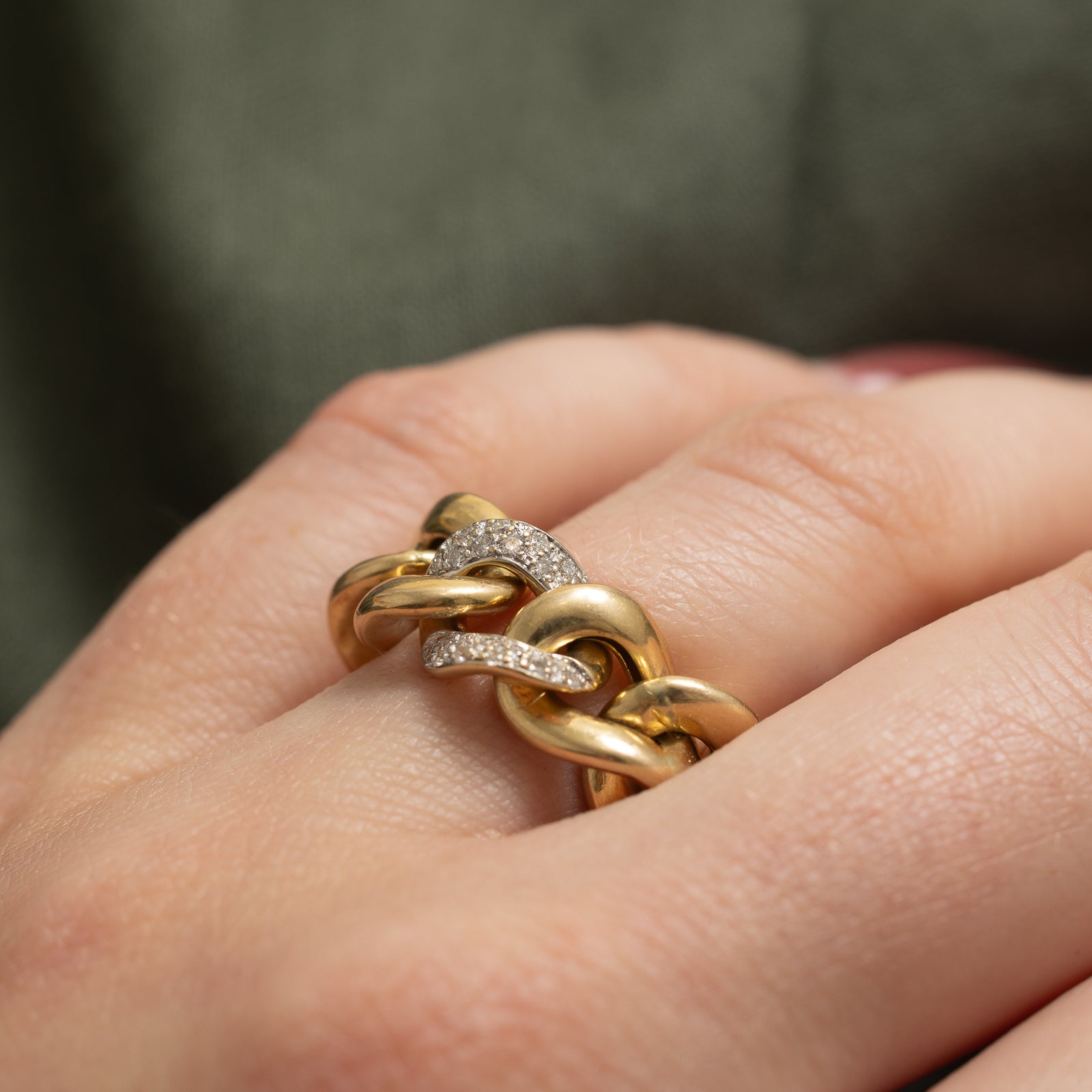 0.15ctw Diamond Curb Link Chain Ring - Size 6.75 | Elegant Stackable Wedding Band, Anniversary Gift for Her | Perfect for Everyday Wear, Date Nights & Special Occasions