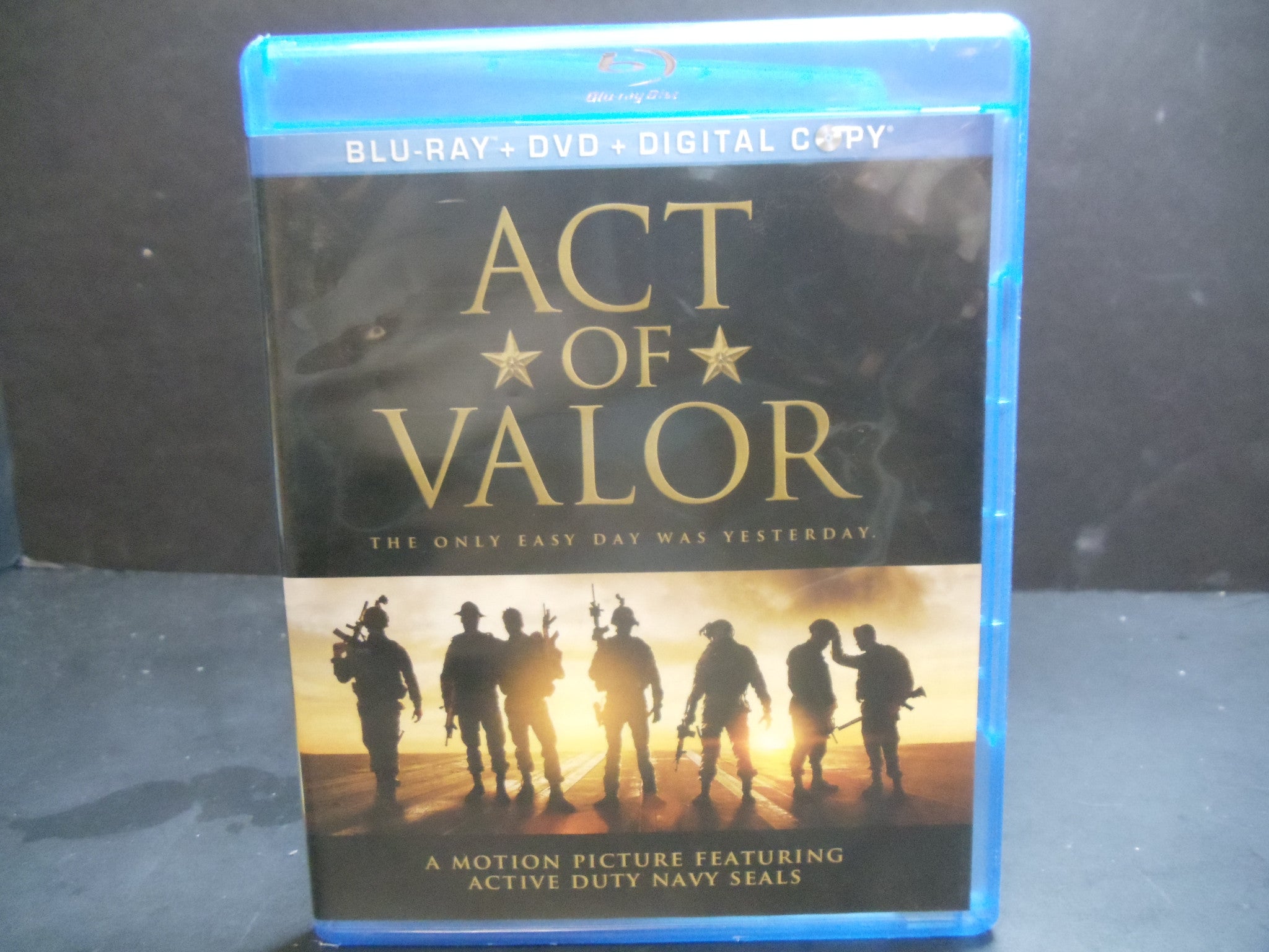 Act of Valor (2012) Blu-ray + DVD 2-Disc Set - Military Action Movie for Home Theater & Movie Night
