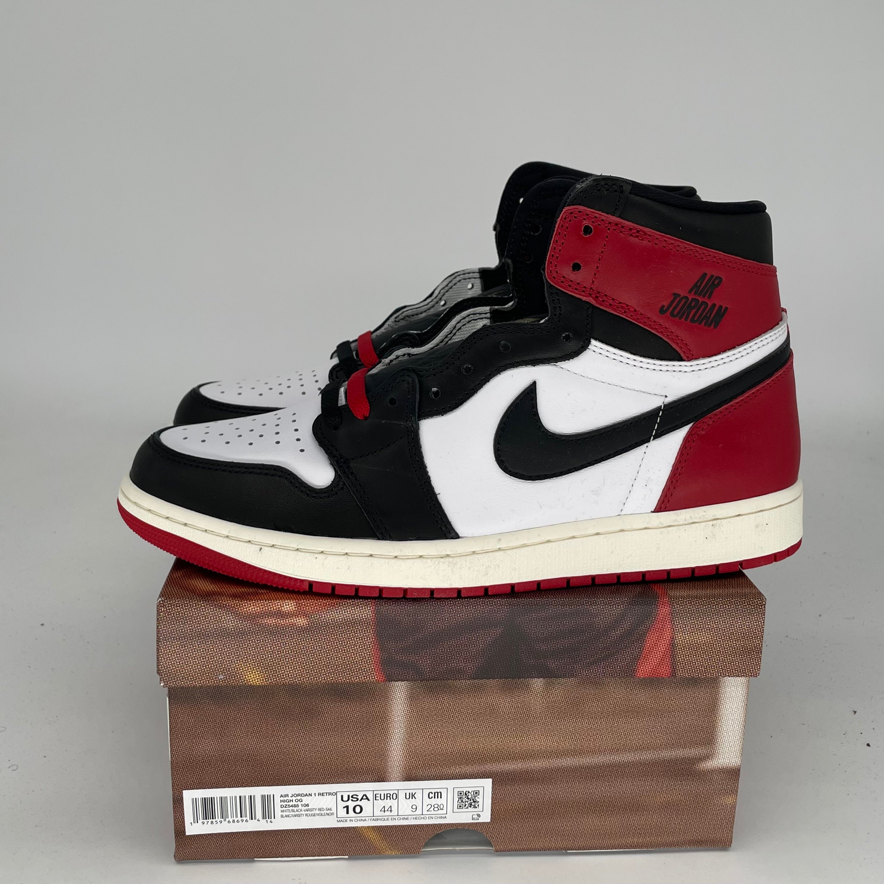 **Air Jordan 1 Black Toe Reimagined - Men's Size 10 (DZ5485-106) | Retro Basketball Sneakers for Streetwear & Casual Style**