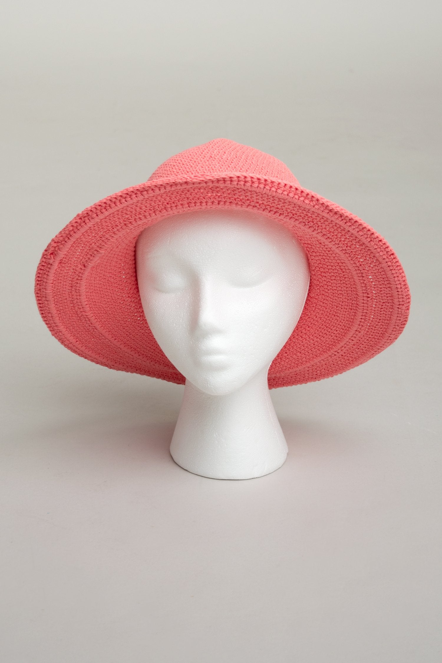 Stylish Coral Cotton Hat for Women - Summer Beach Sun Protection & Fashion Accessory - Perfect for Outdoor Activities, Vacations, and Daily Wear