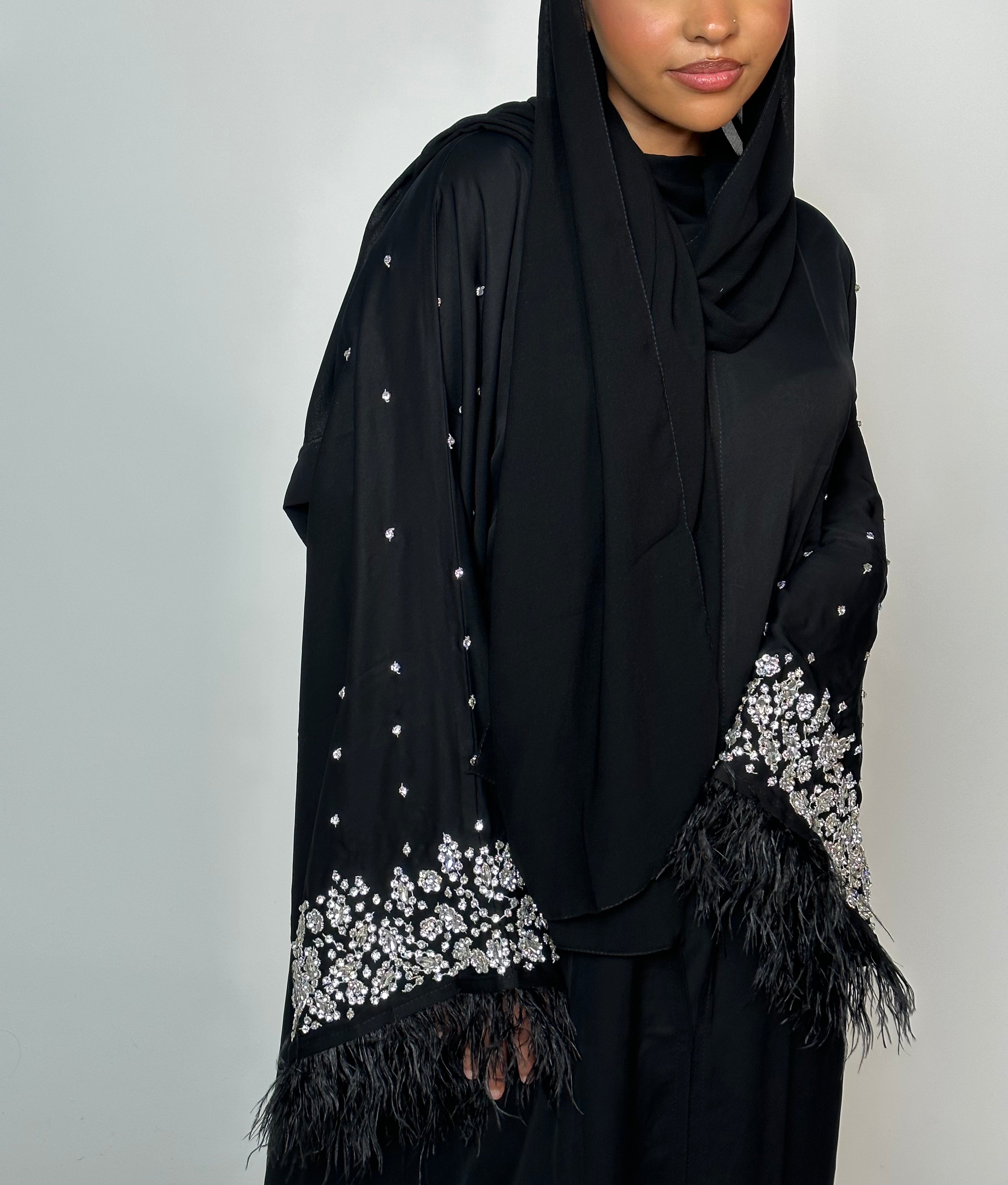 Elegant Diamond Embellished Feathered Abaya Dress for Women - Perfect for Weddings, Parties & Special Occasions
