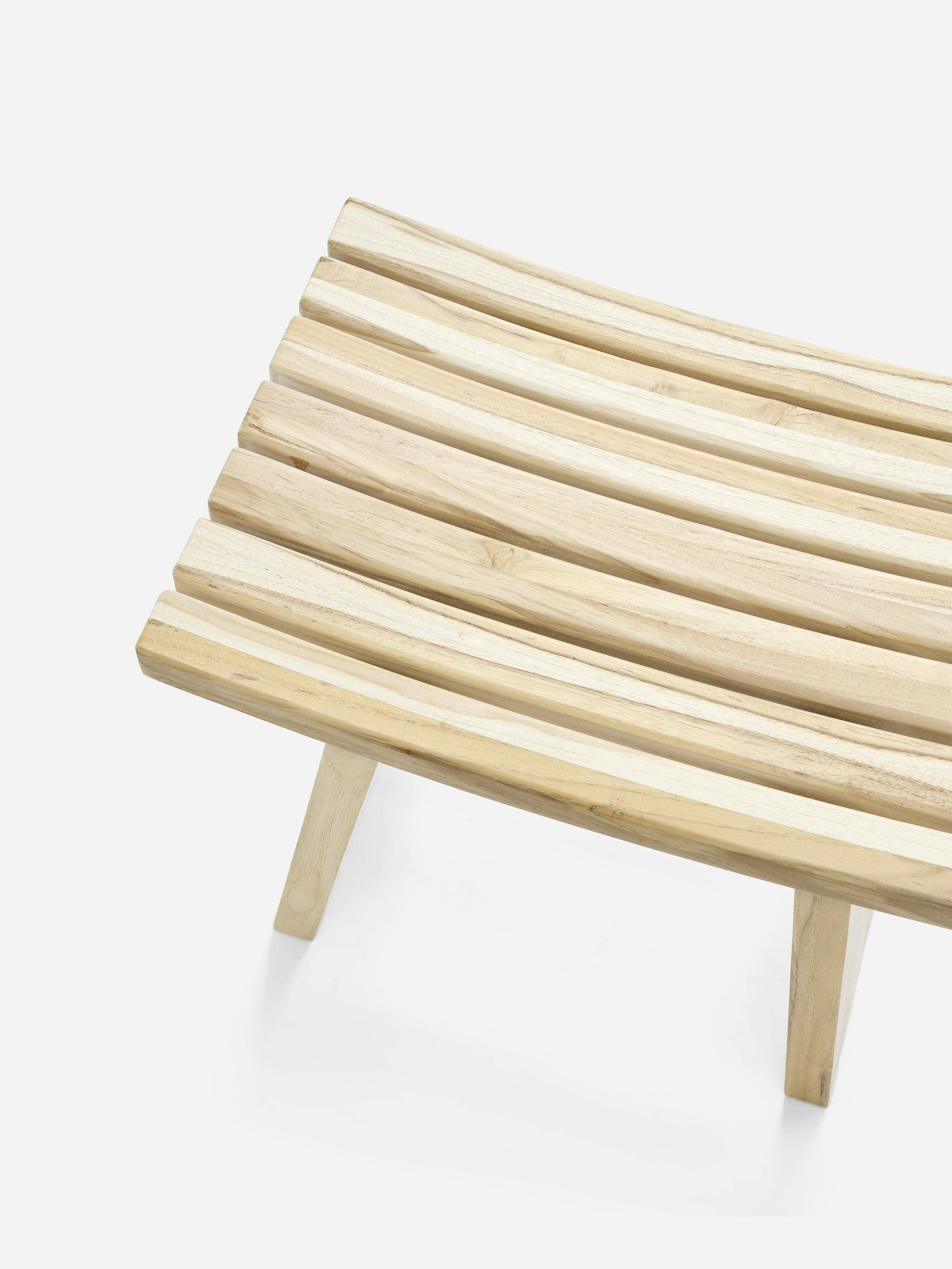 Zapatera Stool - Durable Outdoor Bar Stool for Patio, Garden & Poolside - Weather-Resistant & Comfortable Seating
