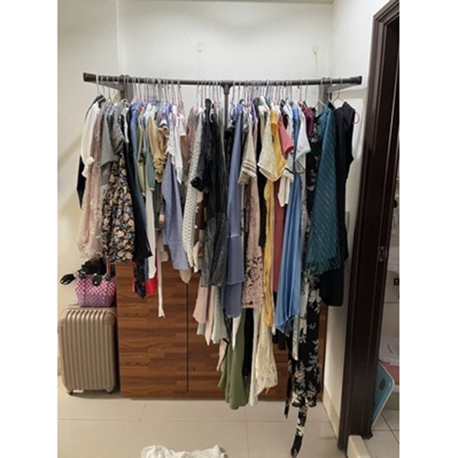 Adjustable Pull Down Closet Rod - Space Saving Clothes Hanger Rail for Cabinets & Wardrobes | Soft Return Clothing Rack for Bedroom, Closet Organization & Small Spaces