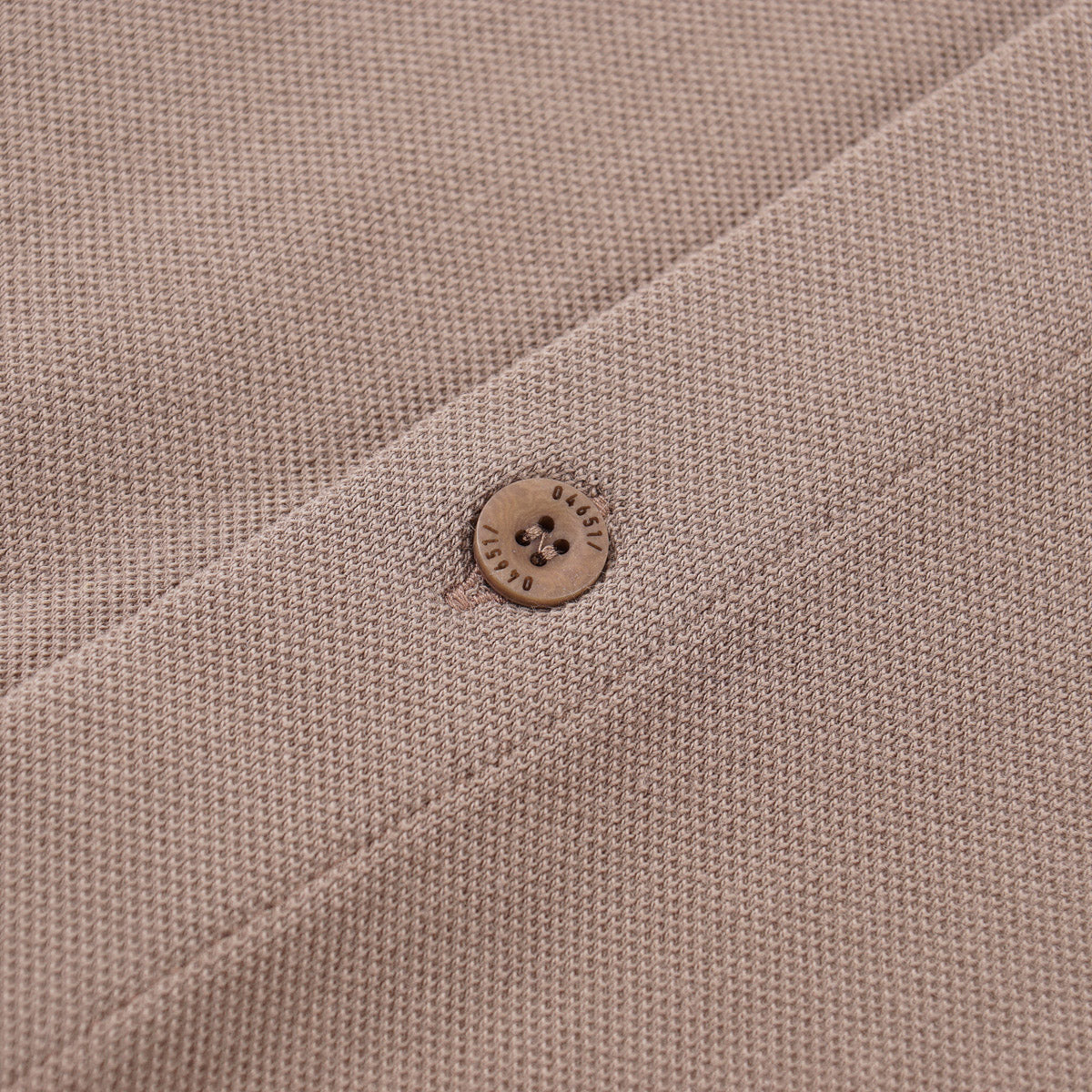 04651 / Premium Pique Cotton Shirt for Men - Breathable & Comfortable Travel Shirt - Ideal for Business Trips, Vacations & Casual Wear