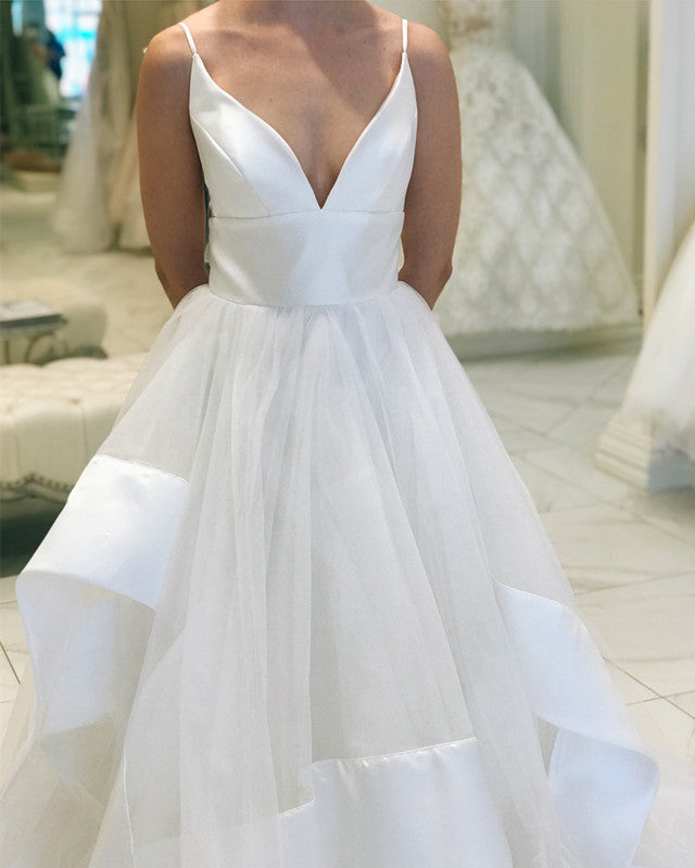 Elegant A-Line Plunge V-Neck Organza Layered Floor-Length Wedding Dress 2018 - Perfect for Bridal Gowns, Formal Evening Gowns & Special Occasions