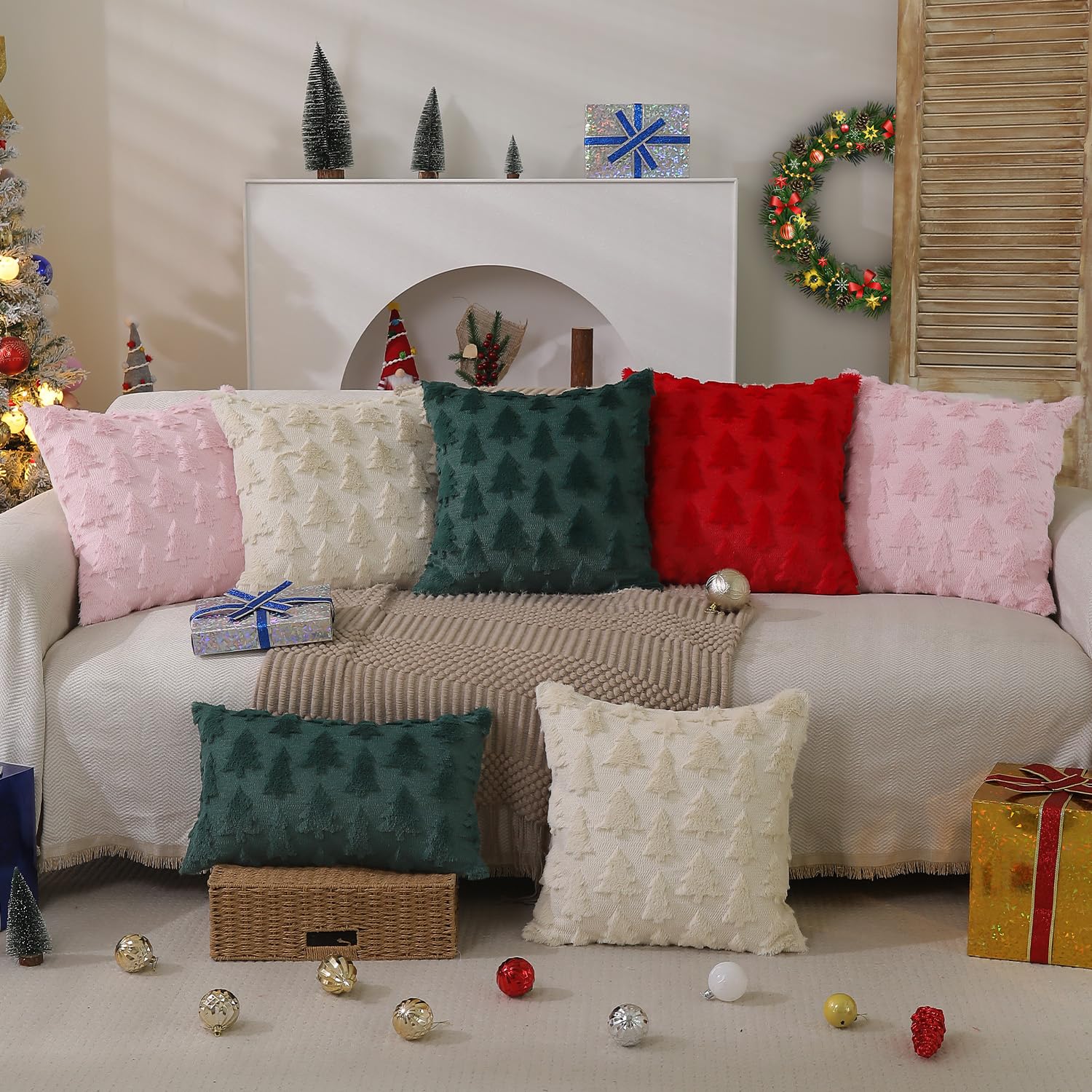 Christmas Tree Pillow Covers 18x18 Inch Set of 2 - Soft Plush Faux Fur Jacquard Throw Pillows for Sofa, Bedroom - Holiday Winter Home Decor for Christmas, Festivals & Cozy Seasonal Ambiance