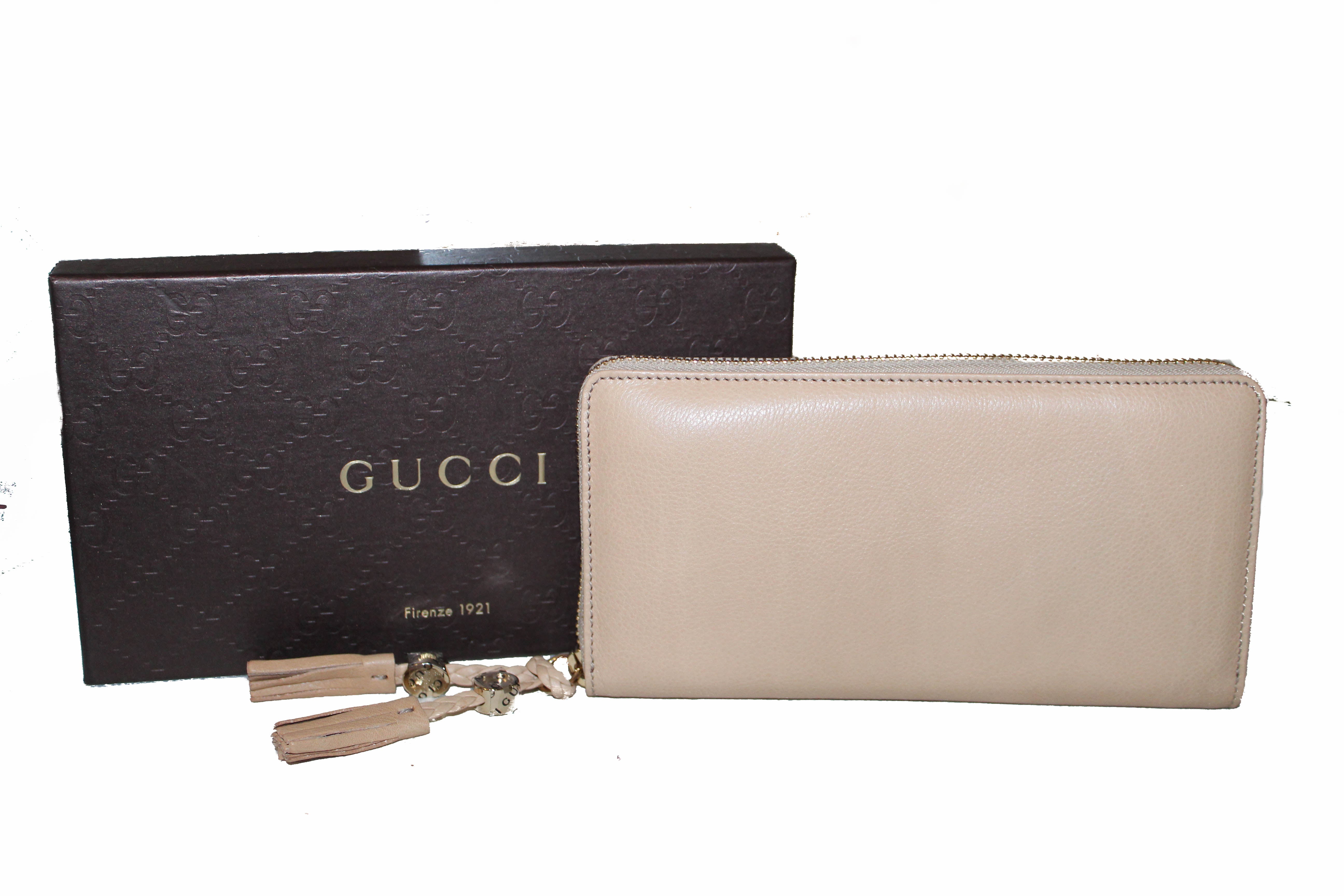 Authentic Gucci Beige Soho Leather Zip Around Wallet for Women | Luxury Designer Wallet with Multiple Card Slots & Coin Pocket | Perfect for Everyday Use, Travel & Gifts