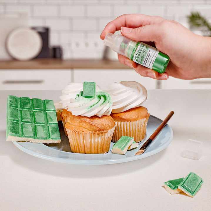 Christmas Green Luster Dust 4g Mini Pump - Edible Cake Decorating Powder for Cookies, Cupcakes & Desserts - Perfect for Holiday Baking & Party Treats