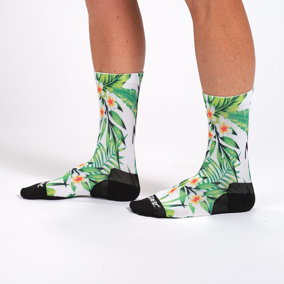 Unisex 6-Pack White Hawaii Socks - Soft Cotton Crew Socks for Men & Women - Perfect for Beach, Vacation, and Casual Wear