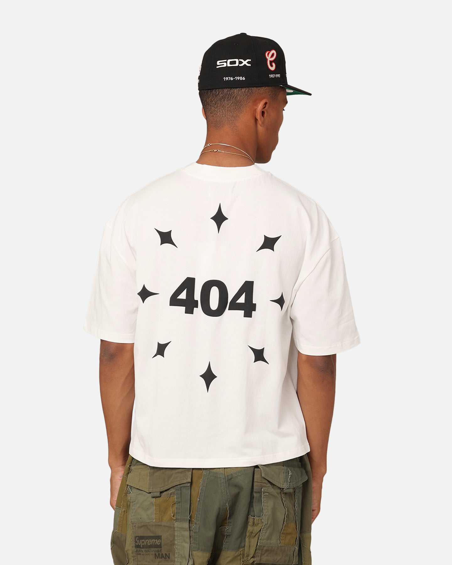 Vintage 404 Mid Century Art Graphic T-Shirt for Men & Women - Soft Cotton Off White Tee - Retro Style Casual Wear for Everyday Outfits & Street Fashion