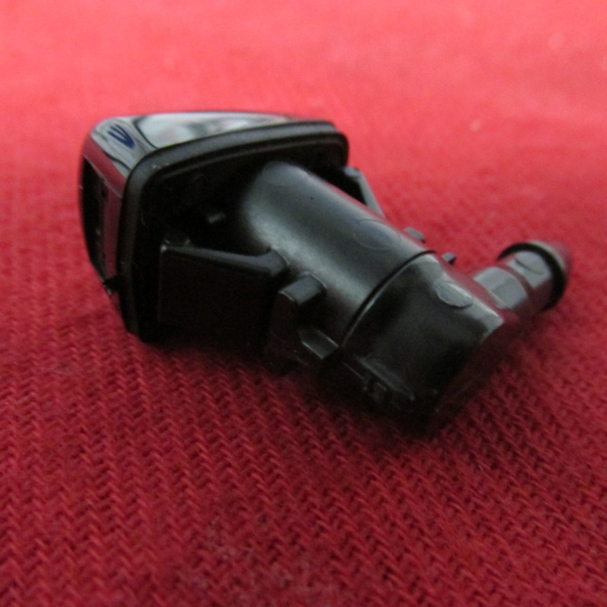 Chrysler 55372143AB Black Windshield Washer Nozzle Replacement - Perfect for Chrysler Vehicles, Ideal for Windshield Cleaning & Maintenance