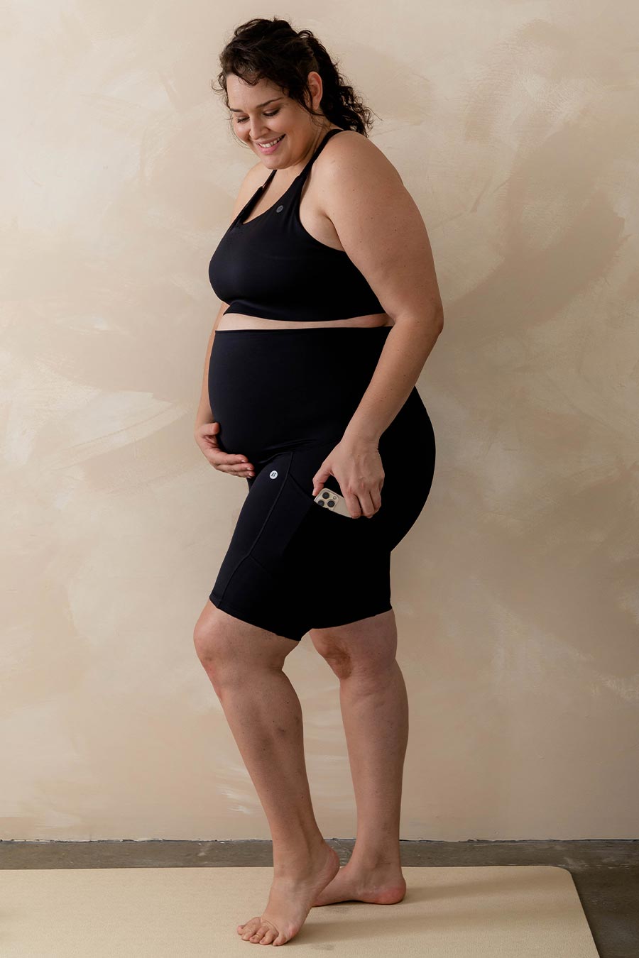 **Maternity Support Bike Shorts with Pockets - Black - Comfortable & Breathable for Pregnancy Workouts, Yoga & Daily Wear**