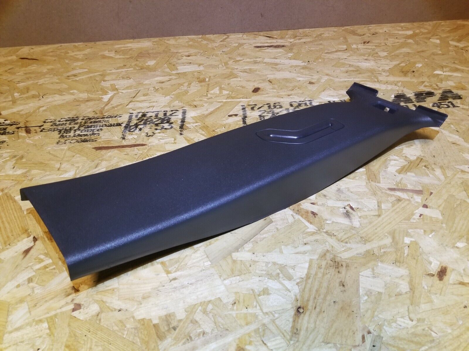 2005-2007 Volvo S40 Right Passenger Side B Pillar Trim Panel - OEM Replacement Part for Interior Door Frame Repair | Perfect for Car Restoration & DIY Auto Maintenance