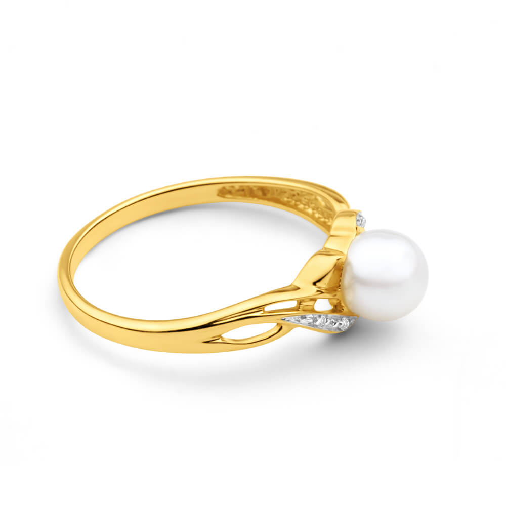 9ct Elegant Yellow Gold Diamond & Pearl Ring for Women - Perfect for Weddings, Anniversaries, and Special Occasions