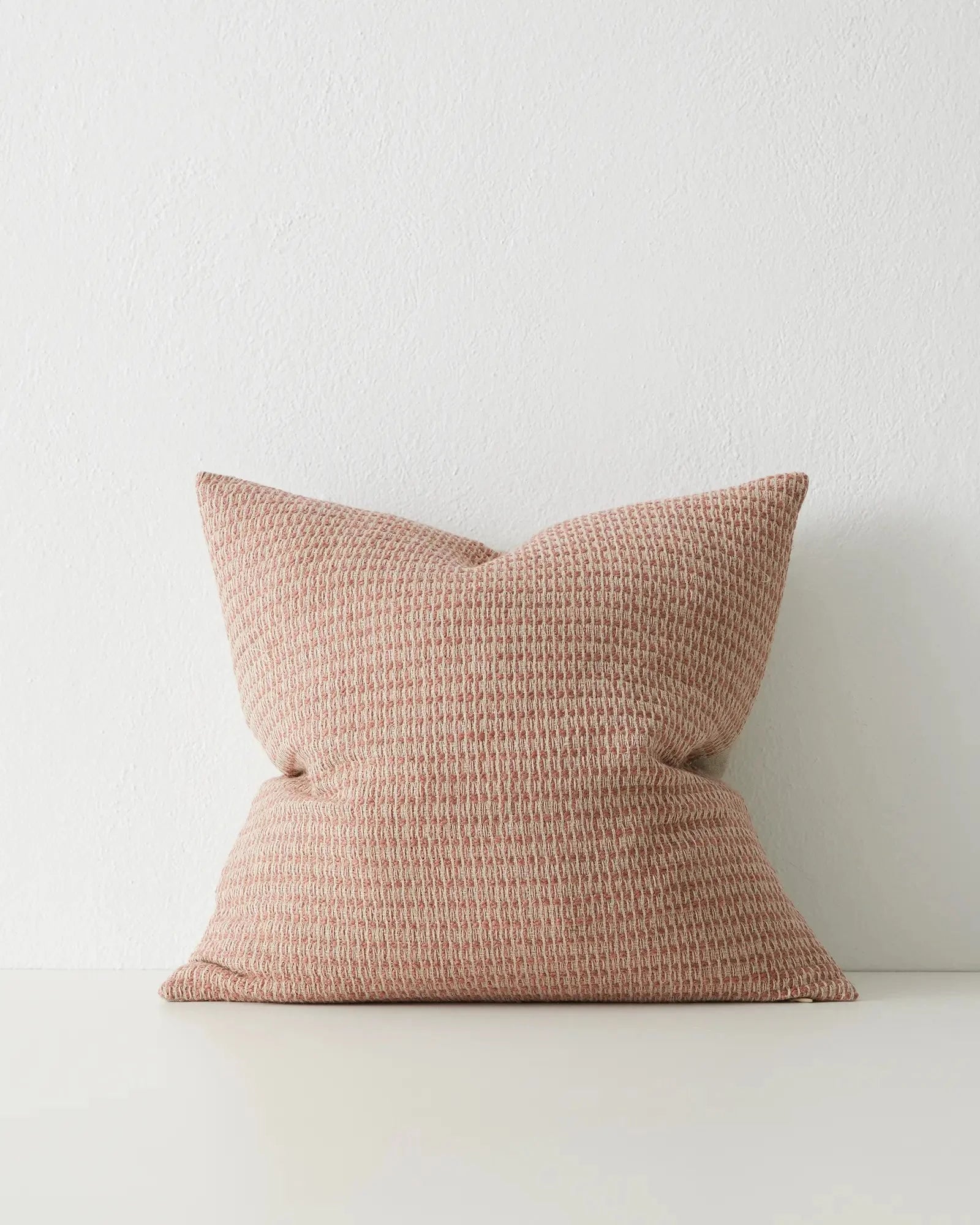 Nicolo Blush Cushion - Soft & Buildable Cheek Color for a Natural Flush | Perfect for Everyday Makeup & On-The-Go Touch Ups