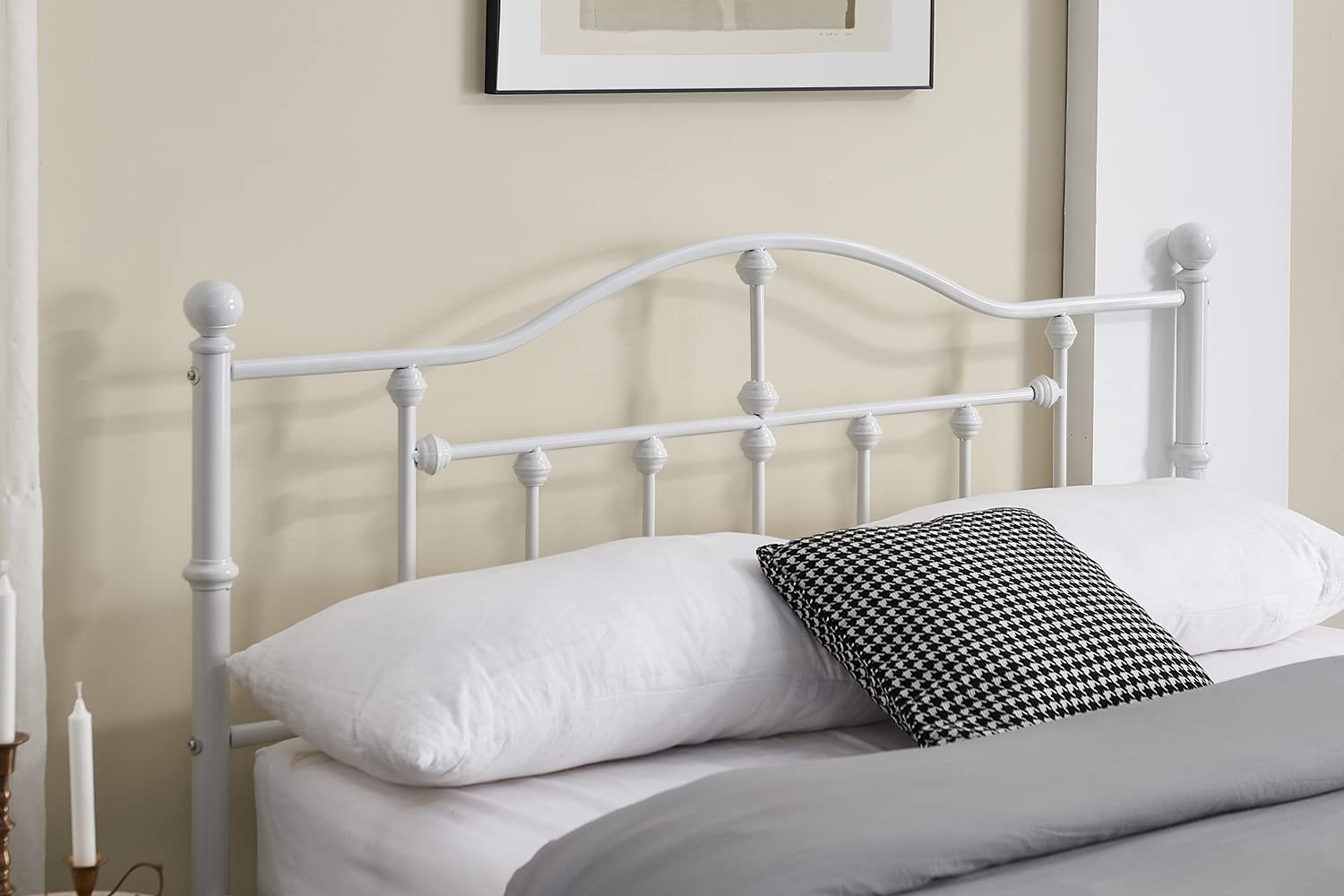 VECELO Full Size Bed Frame with Headboard - Victorian Style Metal Platform Bed Foundation, Box Spring Replacement, Heavy Duty Steel Slat Support - White - Perfect for Guest Rooms, Dormitories & Modern Bedrooms