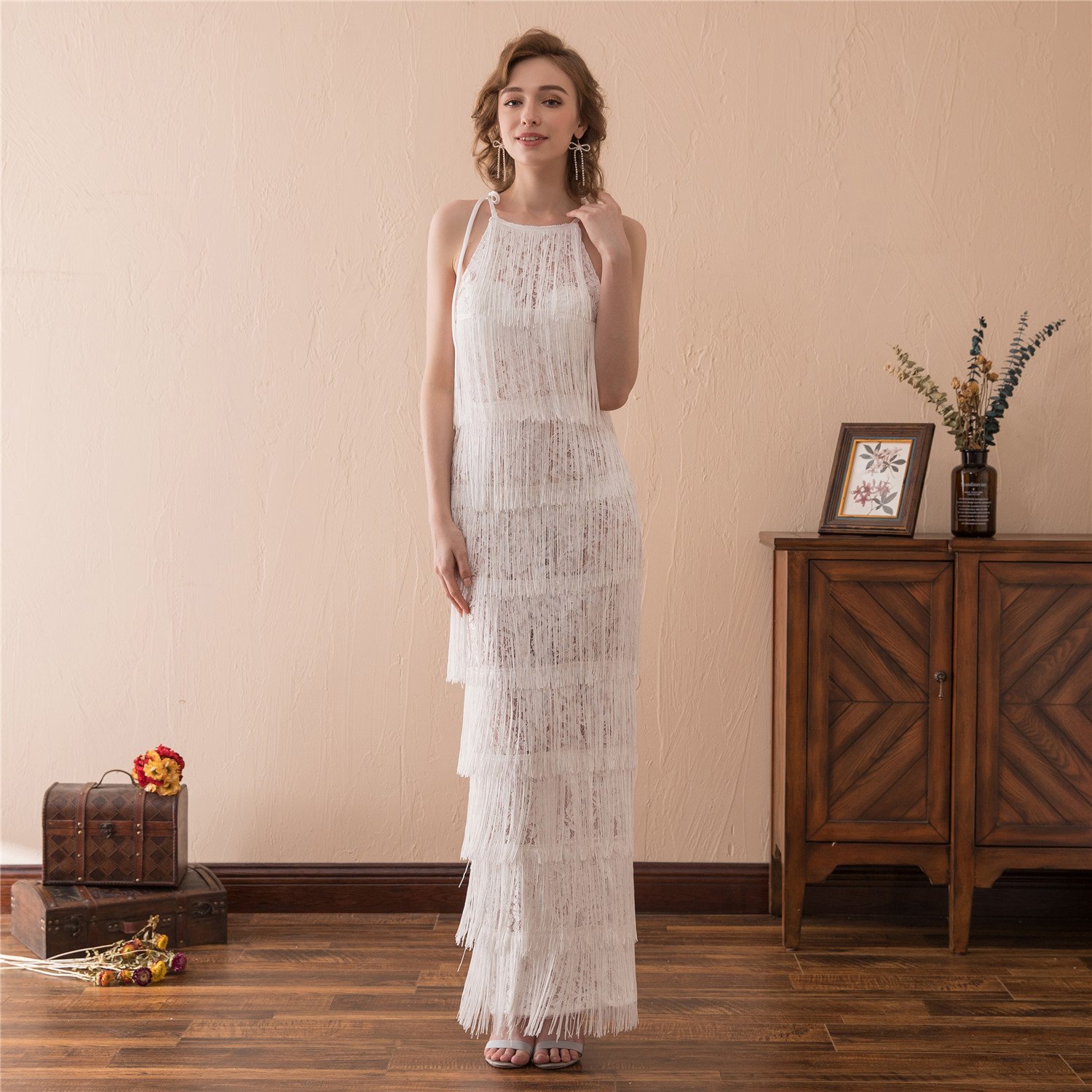Elegant Women's Halter Lace Tassel Sleeveless Sheath Beach Wedding Dress - Perfect for Summer Beach Weddings, Bridal Showers & Boho Photoshoots