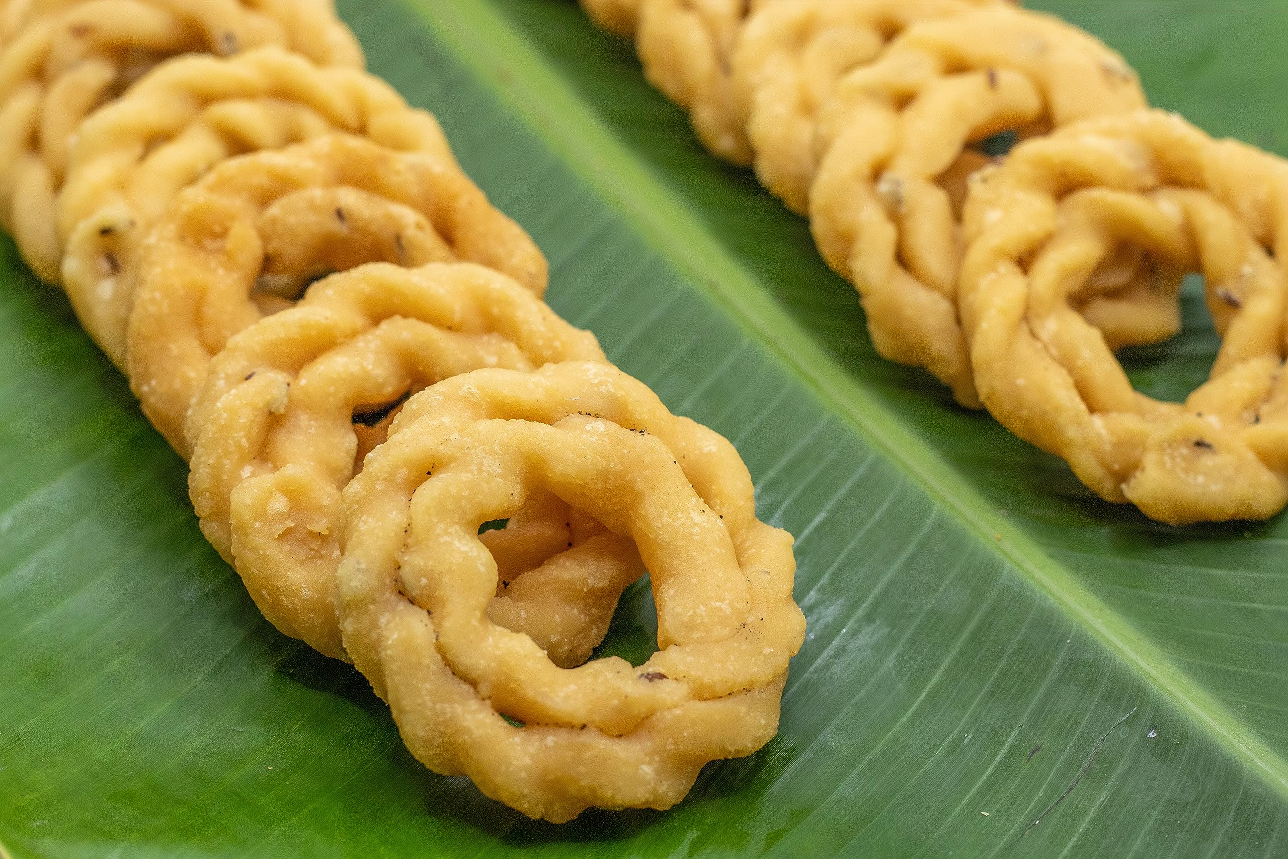 Grand Sweets and Snacks Small Hand Murukku - 5 Pack (250g Each) | Traditional Indian Crispy Snack | Perfect for Parties, Tea Time & Gifting