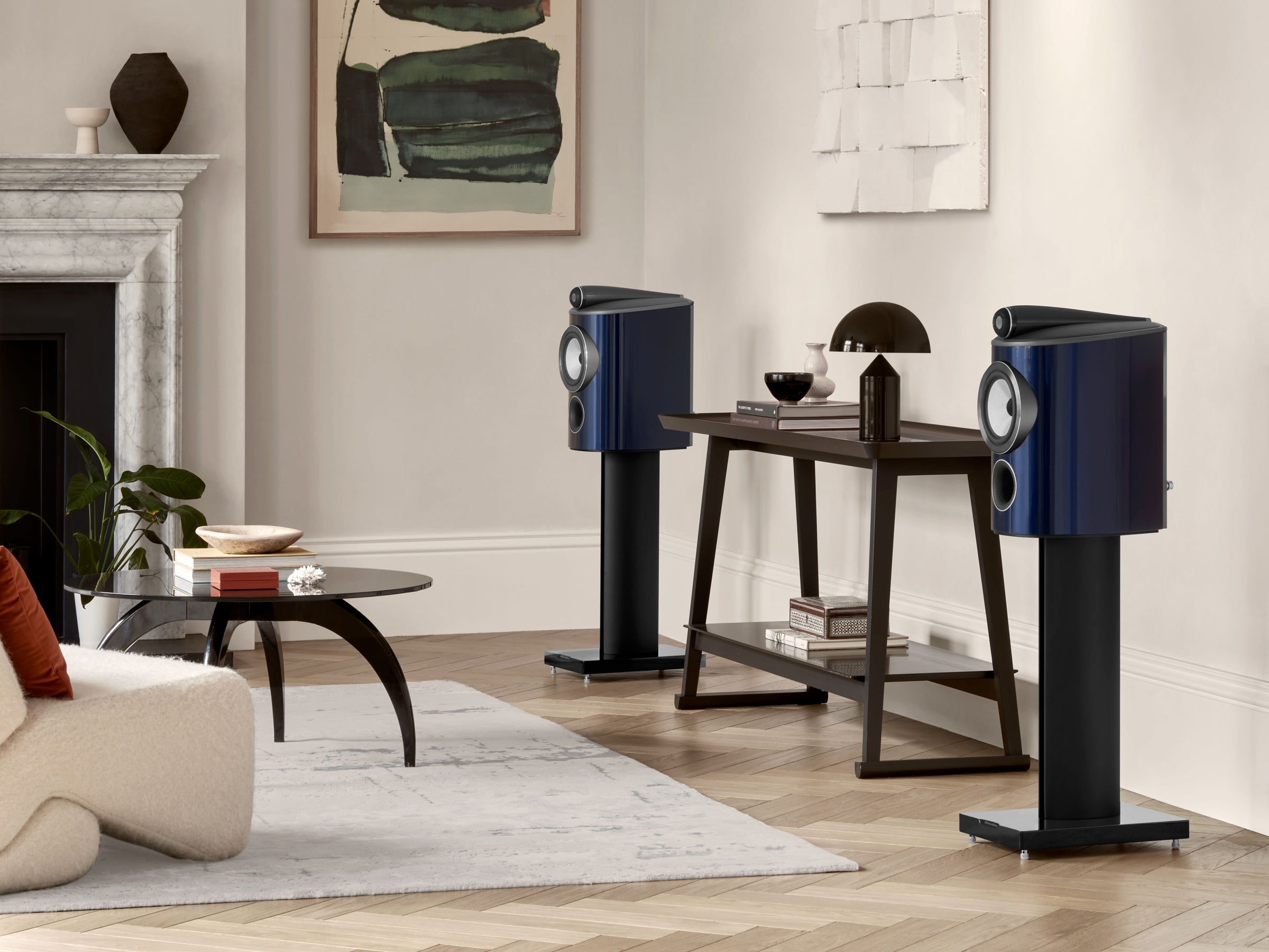 Bowers & Wilkins 805 D4 Signature Bookshelf Speakers (Pair) - Premium Hi-Fi Audio for Home Theater & Music Listening