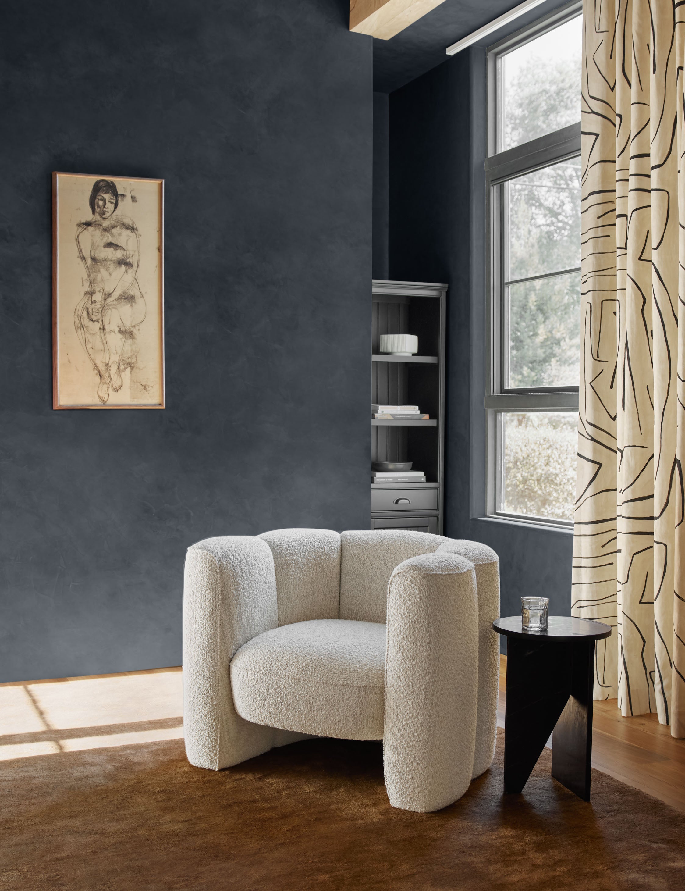 Biagio Round Side Table - Modern Accent End Table for Living Room, Bedroom, or Office - Perfect for Coffee, Books, and Decor
