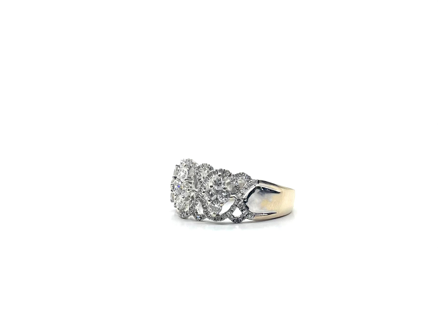 18K White Gold 1.09ctw Cut Out Cluster Diamond Ring for Women - Elegant Wedding Engagement Promise Band - Perfect for Anniversary, Valentine's Day & Special Occasions