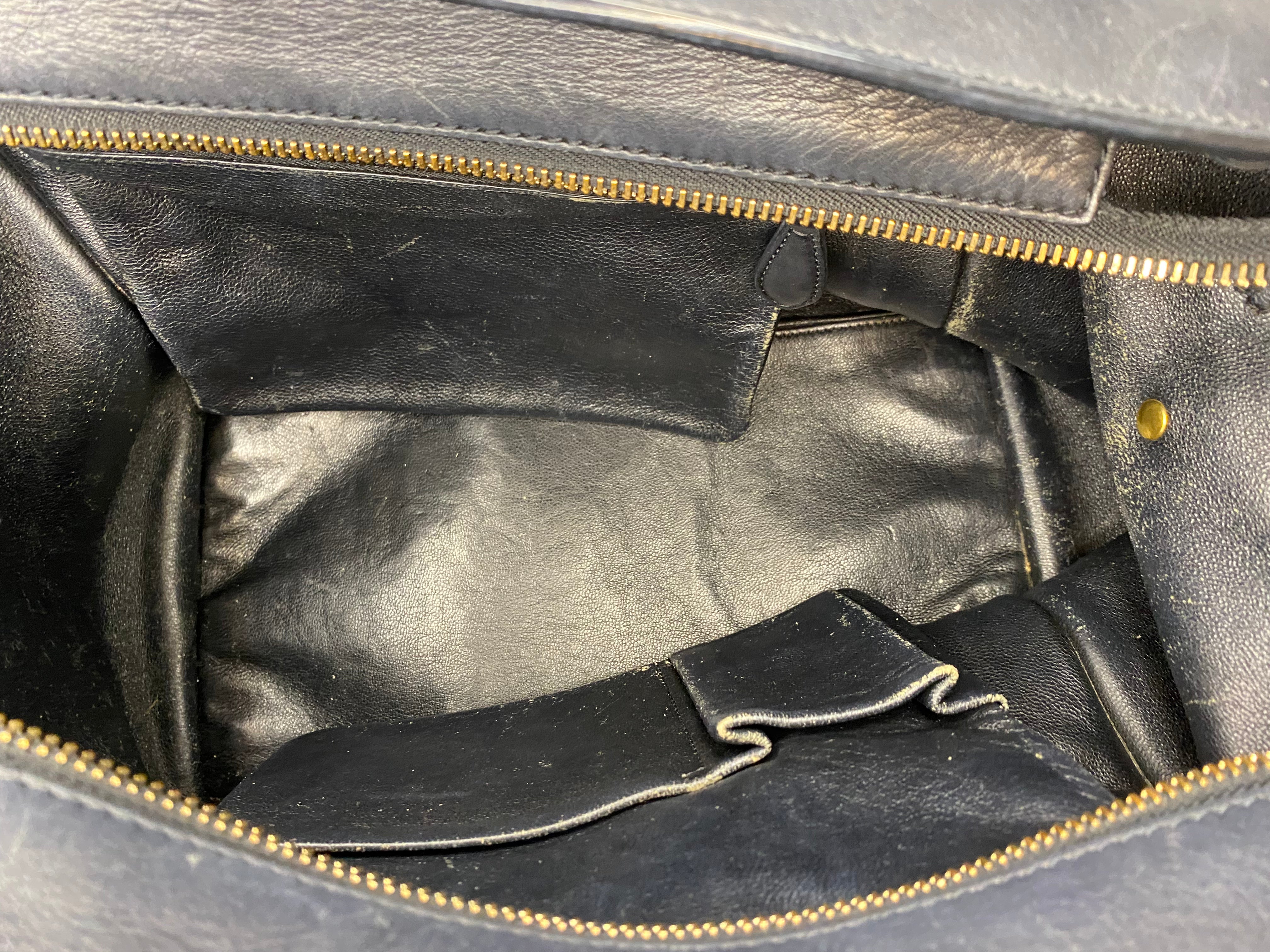 Stylish Mini Luggage Tote Bag for Women - Lightweight Travel Carry-On with Pockets - Perfect for Airplane, Weekend Getaways & Business Trips