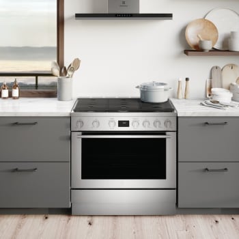 Electroux ECFD3668AS 36-Inch Stainless Steel Dual Fuel Freestanding Range - Perfect for Home Kitchens & Professional Cooking