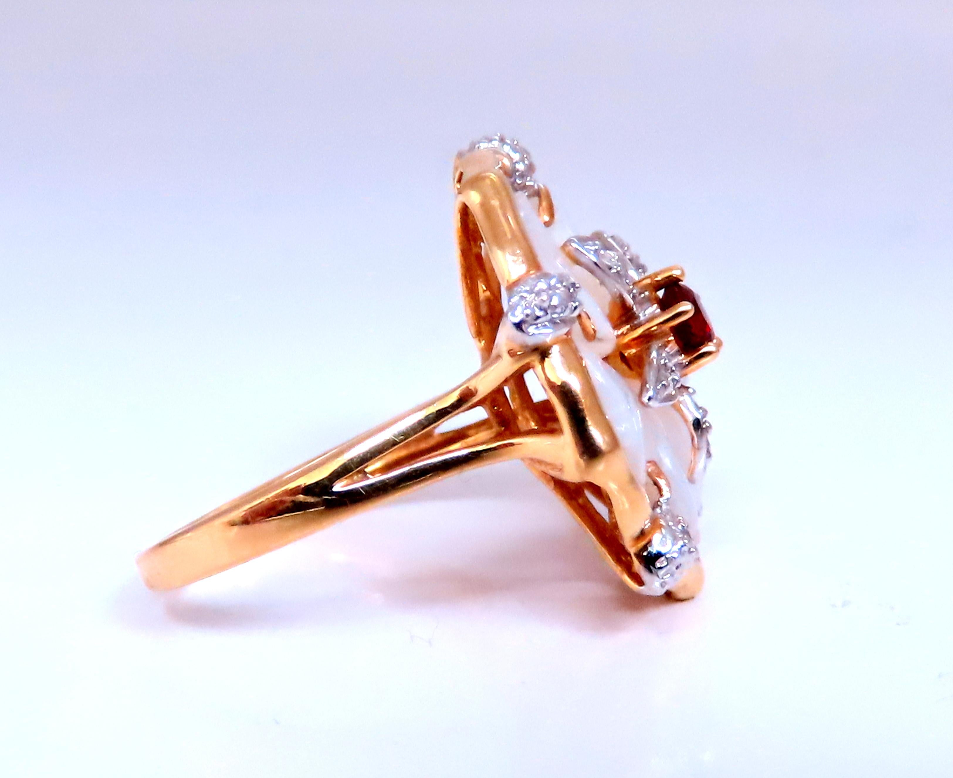 Natural Garnet & Mother of Pearl Ring - 18K Gold Jewelry for Women, Elegant Statement Ring for Wedding, Anniversary & Special Occasions (Ref 12301)