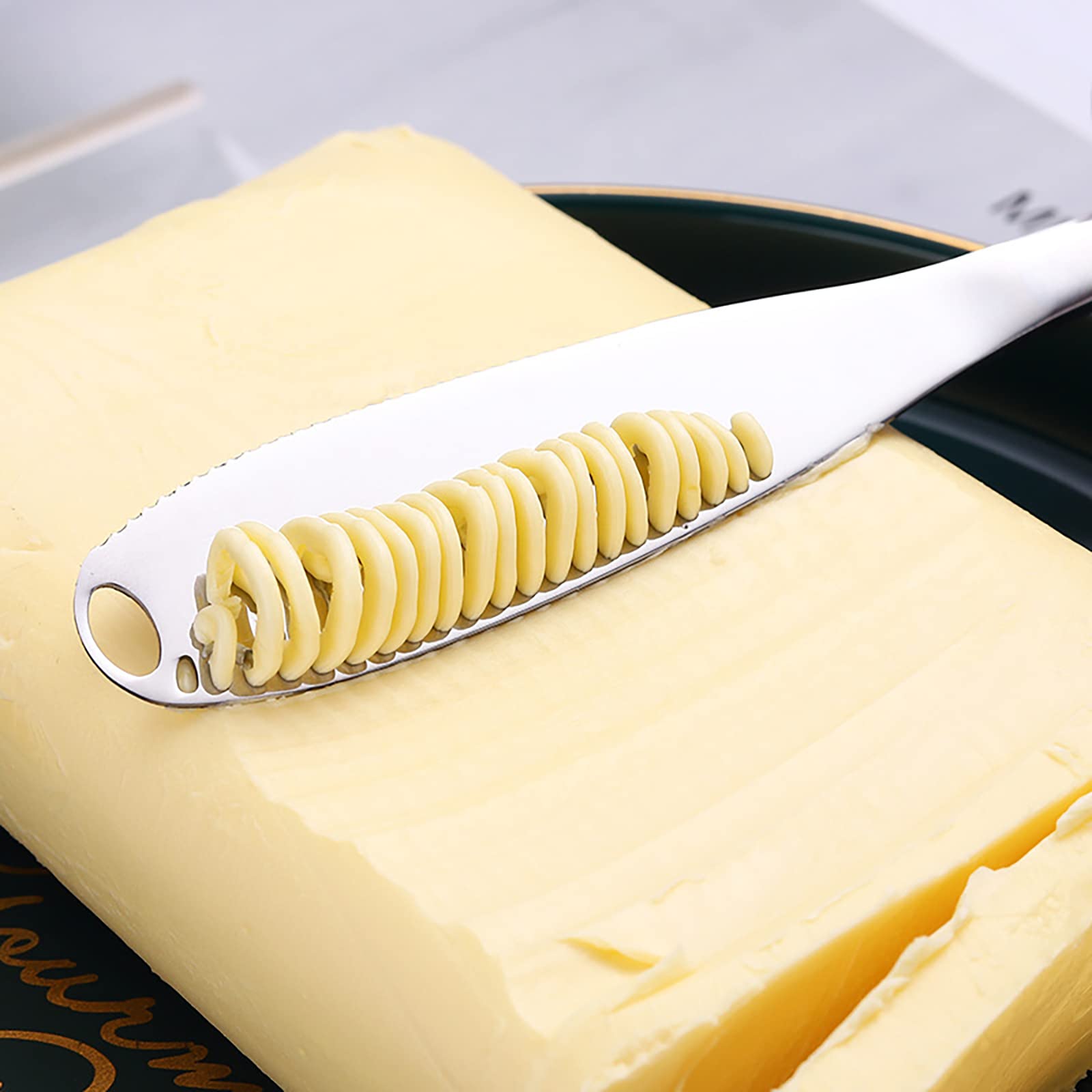 Premium Stainless Steel Butter Knife - Smooth Spreader for Butter, Cheese, Jam & Condiments | Dishwasher Safe & Rust-Resistant | Perfect for Breakfast, Brunch, Baking & Entertaining (Silver, 1-Pack)
