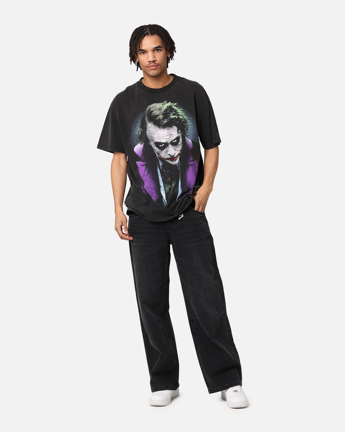 Vintage DC Batman vs Joker Graphic T-Shirt - Heavy Cotton Tee for Men - Cool Superhero Comic Book Apparel - Perfect for Cosplay, Halloween & Casual Wear
