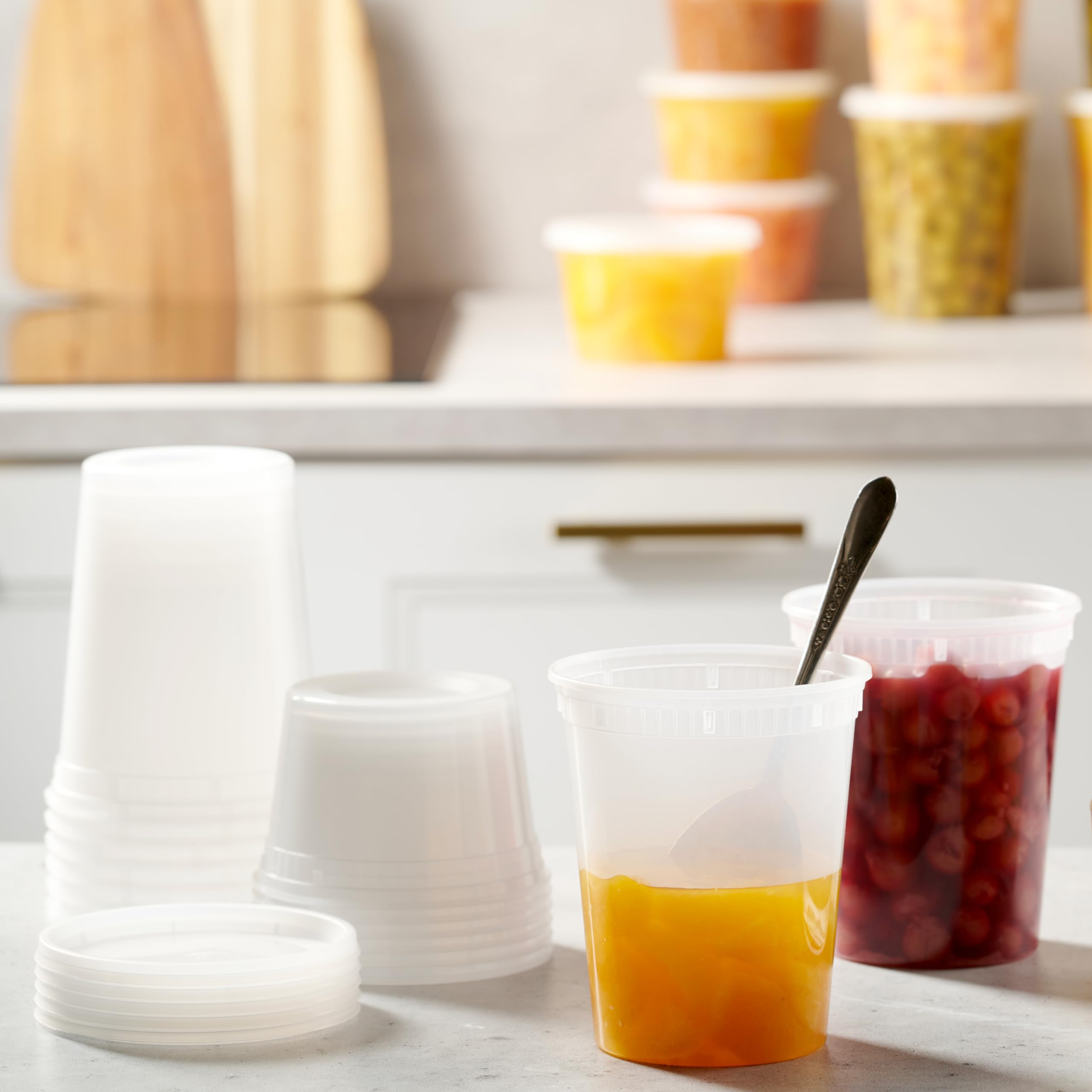 48 Pack BPA-Free Plastic Deli Containers with Lids (16oz & 32oz, 24 Each) - Clear Stackable Food Storage Containers, Leakproof & Microwave/Freezer Safe - Perfect for Meal Prep, Takeout, Leftovers & Restaurant Use