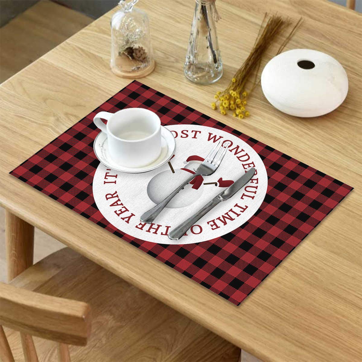 Xspring Set of 6 Christmas Snowman Buffalo Plaid Placemats - Heat Resistant & Washable Burlap Table Mats for Dining, Round, Patio & Outdoor Tables - Perfect for Holiday Decor & Winter Gatherings