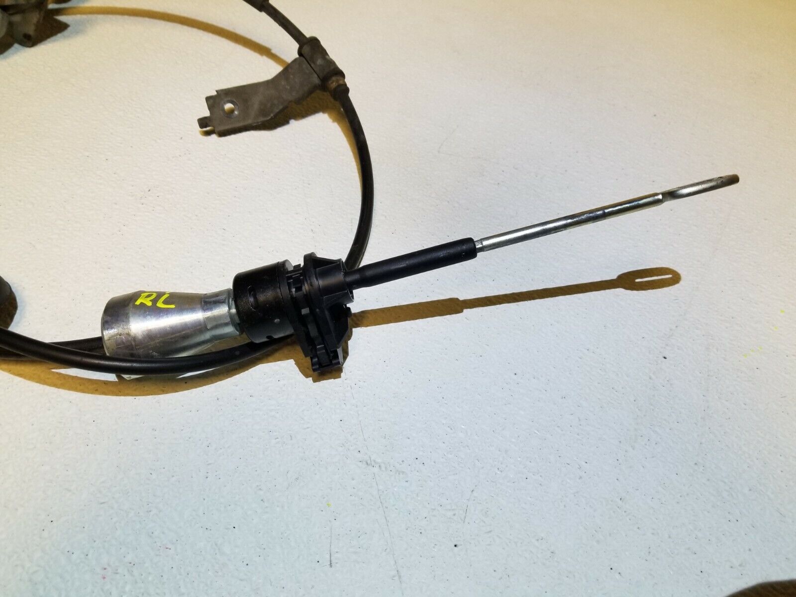 05-08 Acura RL OEM Gear Shifter Selector Cable - Replacement Part for Smooth Transmission Shifting | Perfect for DIY Car Repairs & Transmission Maintenance