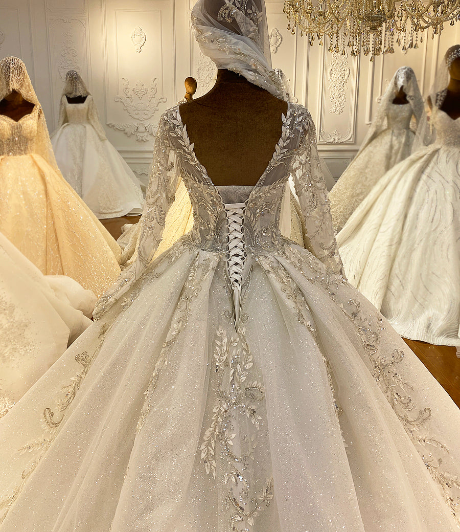 Elegant Lace Wedding Dress with Long Sleeves - Real Photos | Perfect for Church, Beach & Formal Weddings