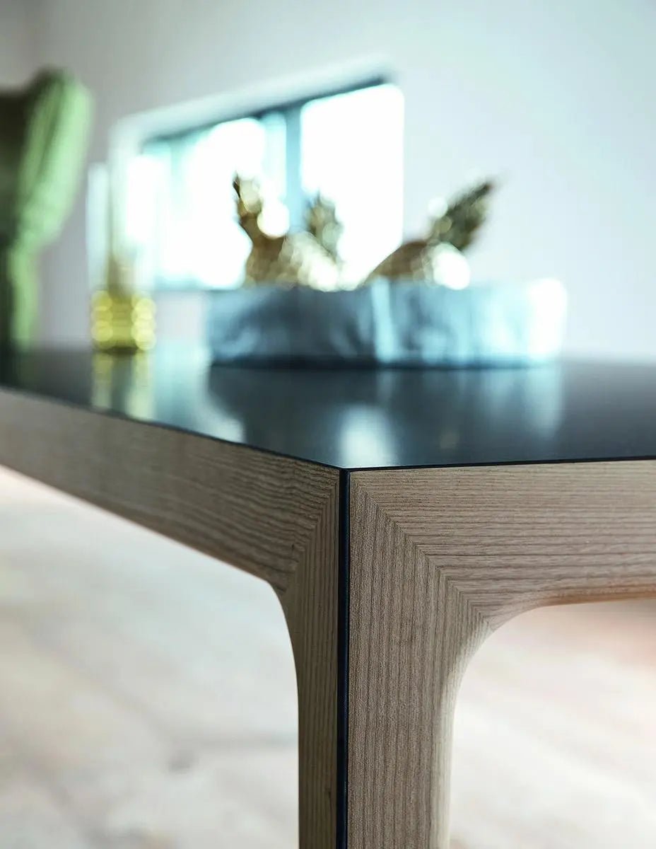 Bross Extendable Dining Table - Expandable Wooden Table for Small Spaces | Perfect for Family Gatherings & Dinner Parties