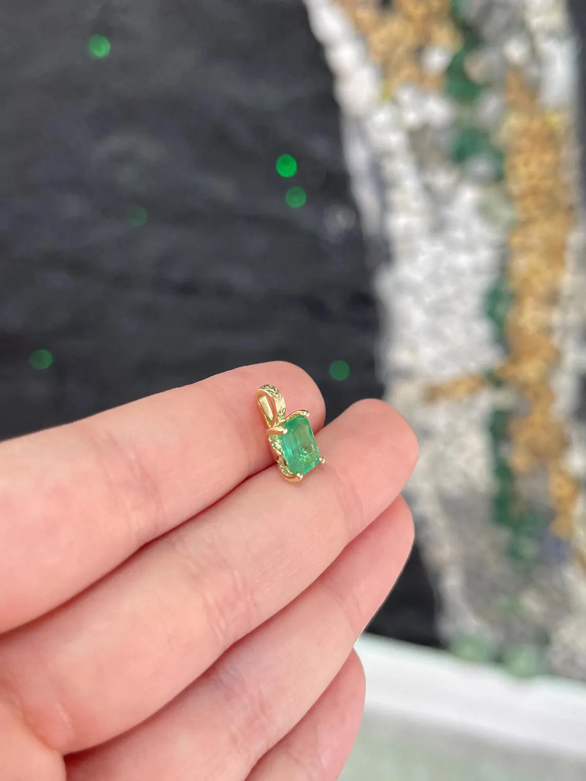 3.50ct Natural Emerald Cut Dark Green Emerald Floral Prong Necklace for Women - Elegant Jewelry Gift for Anniversary, Wedding & Special Occasions