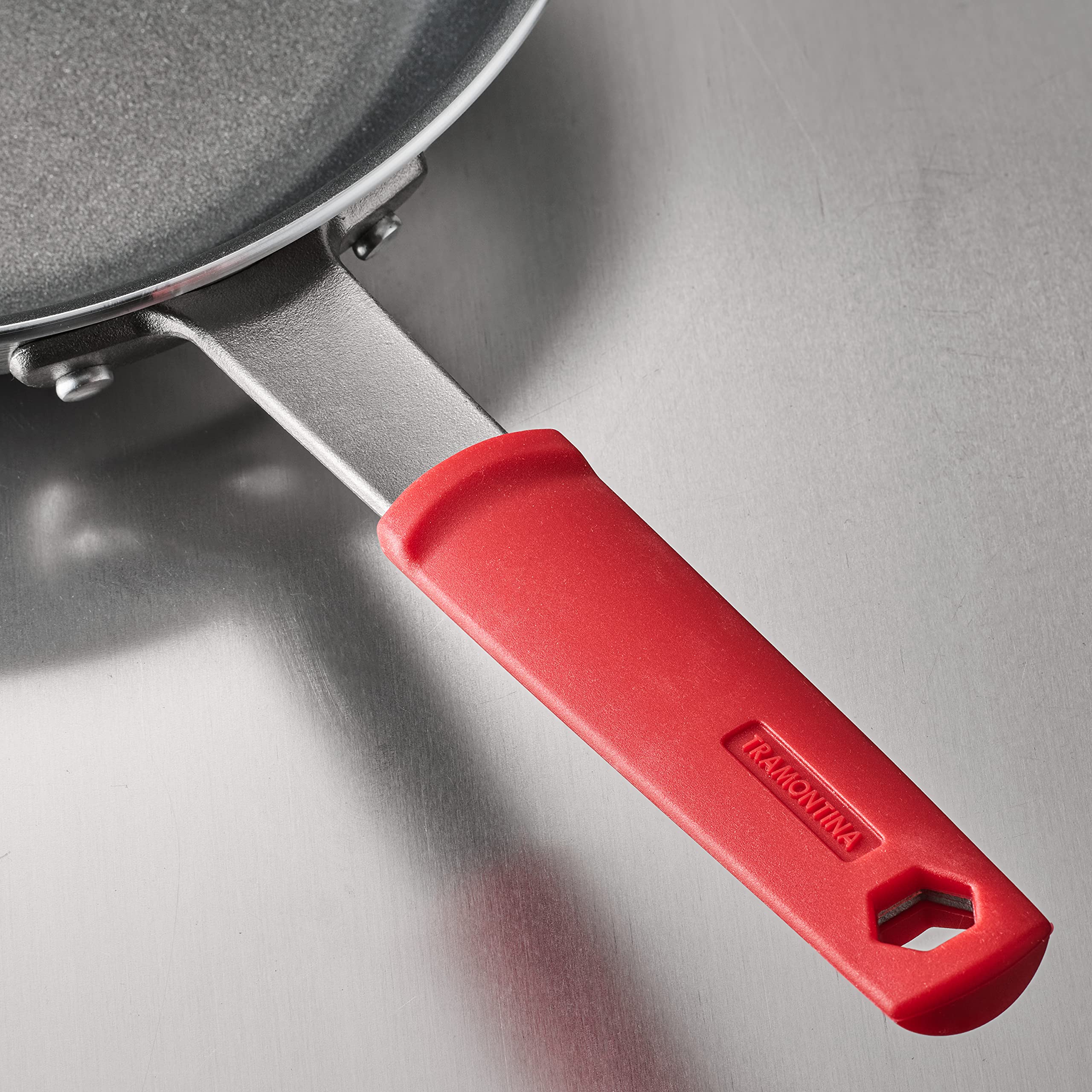 Tramontina Professional 14-Inch Nonstick Extra Large Frying Pan - Heavy-Gauge Aluminum Skillet with Reinforced Coating, Red Handle, Dishwasher & Oven Safe (450°F) - Perfect for Searing, Sautéing & Family Cooking