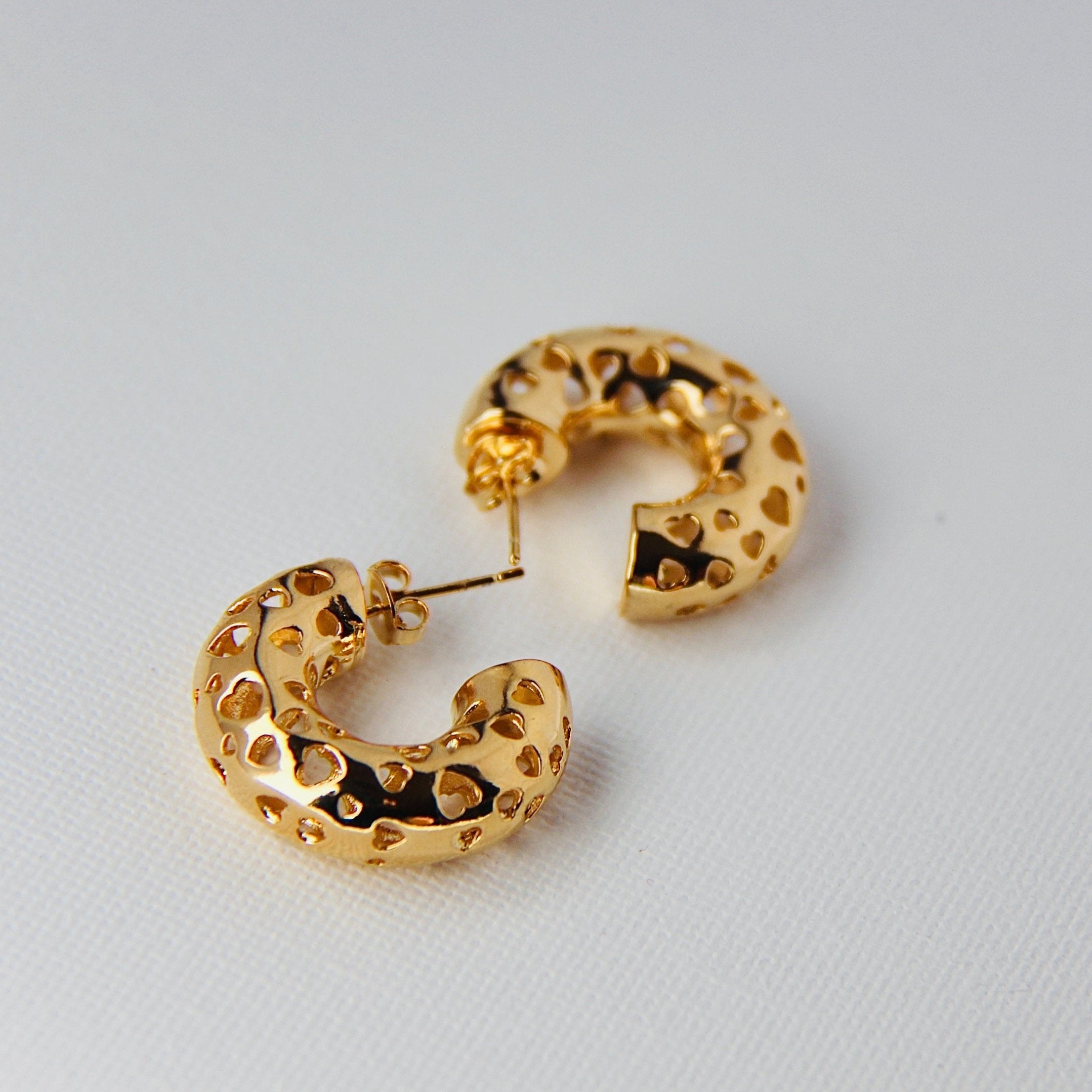 Love Hoops Gold Filled Earrings for Women - Elegant Hoop Jewelry for Everyday Wear & Special Occasions