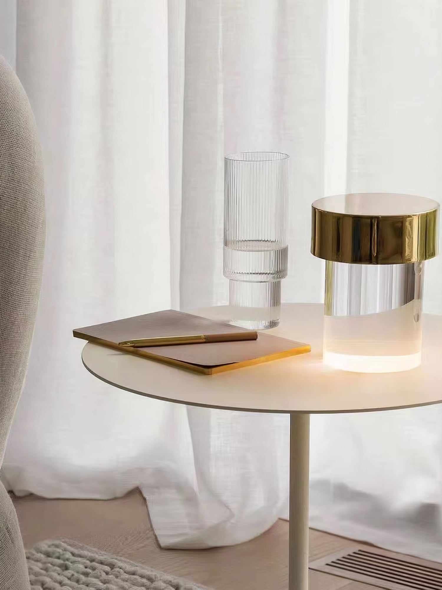 Portable Table Lamp - Rechargeable LED Desk Light with Adjustable Brightness, Perfect for Reading, Studying, and Bedside Use
