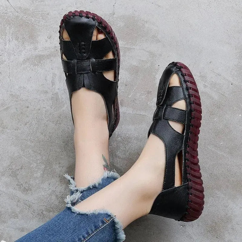 Comfortable Stitched Leather Flat Sandals for Women - Perfect for Summer, Beach, and Casual Outings