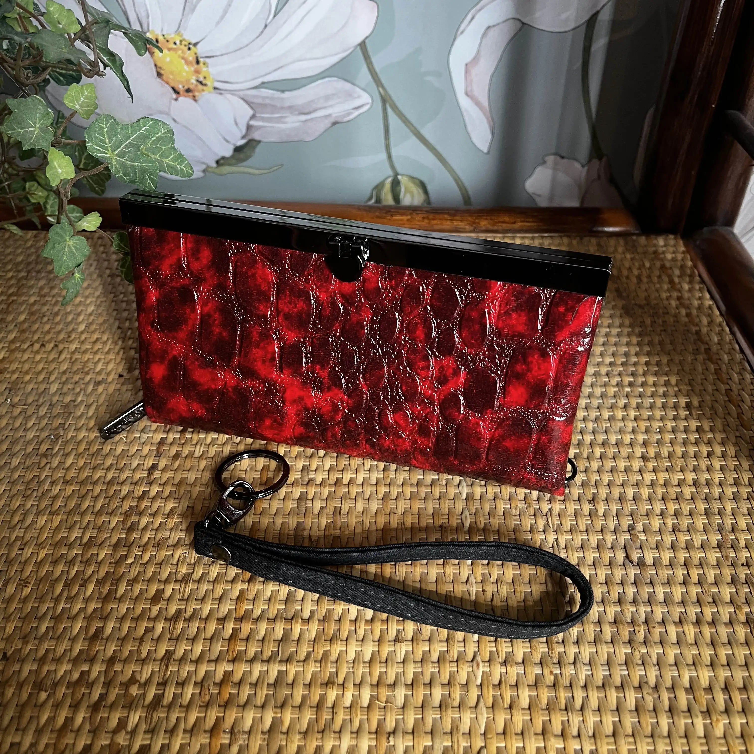 Diva Red Alligator Faux Leather Crossbody Bag with Gunmetal Hardware - Stylish Vegan Purse for Women, Perfect for Parties, Date Nights & Everyday Use