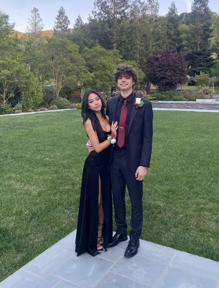 Elegant Black A-Line Long Prom Dress - Velvet Formal Party Gown with High Slit - Perfect for Homecoming, Evening Galas & Special Occasions